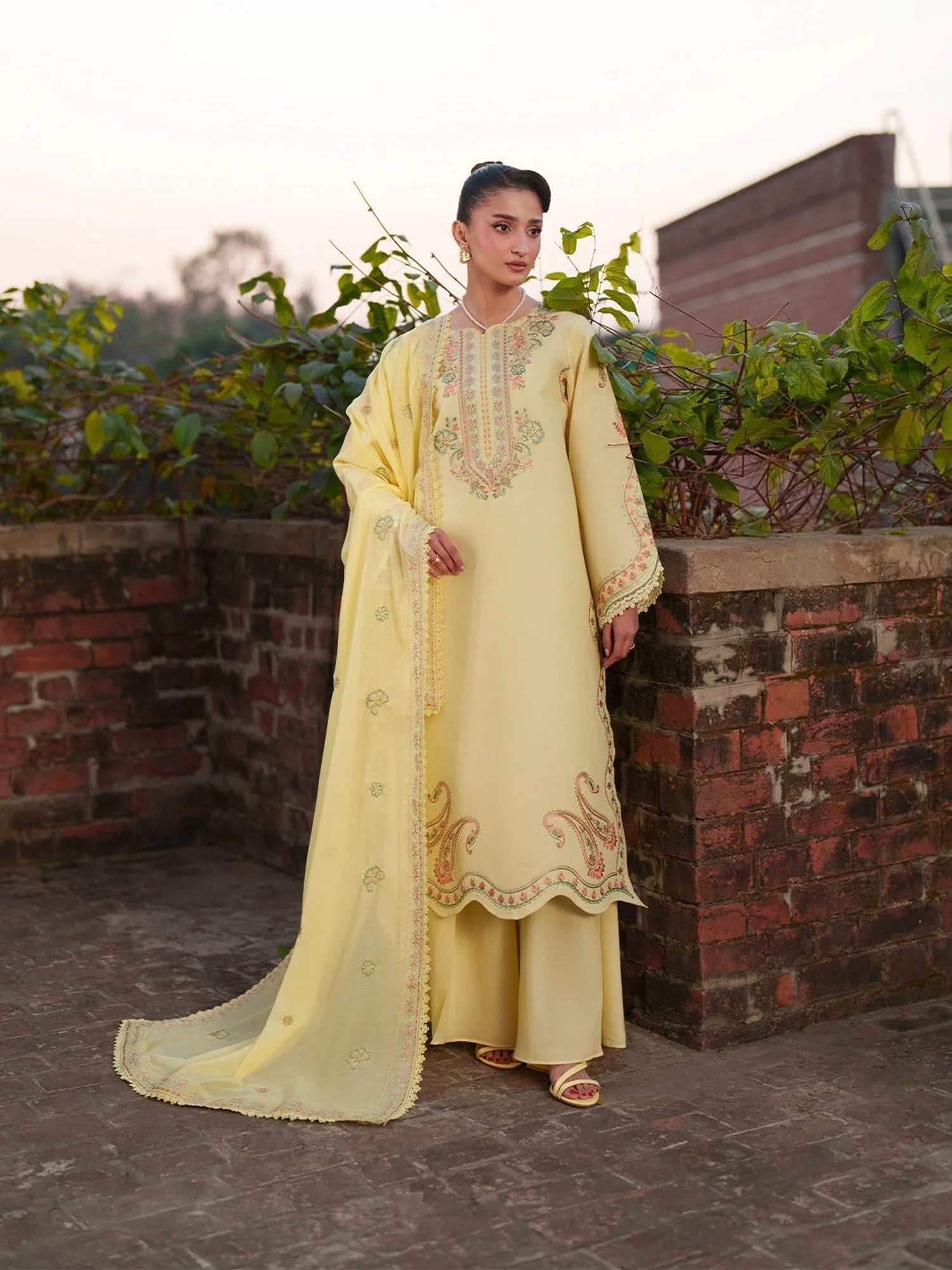 Yellow-Mahnur Fiona Lawn'26 Embroidered Stitched 3-Piece Suit-F-05
