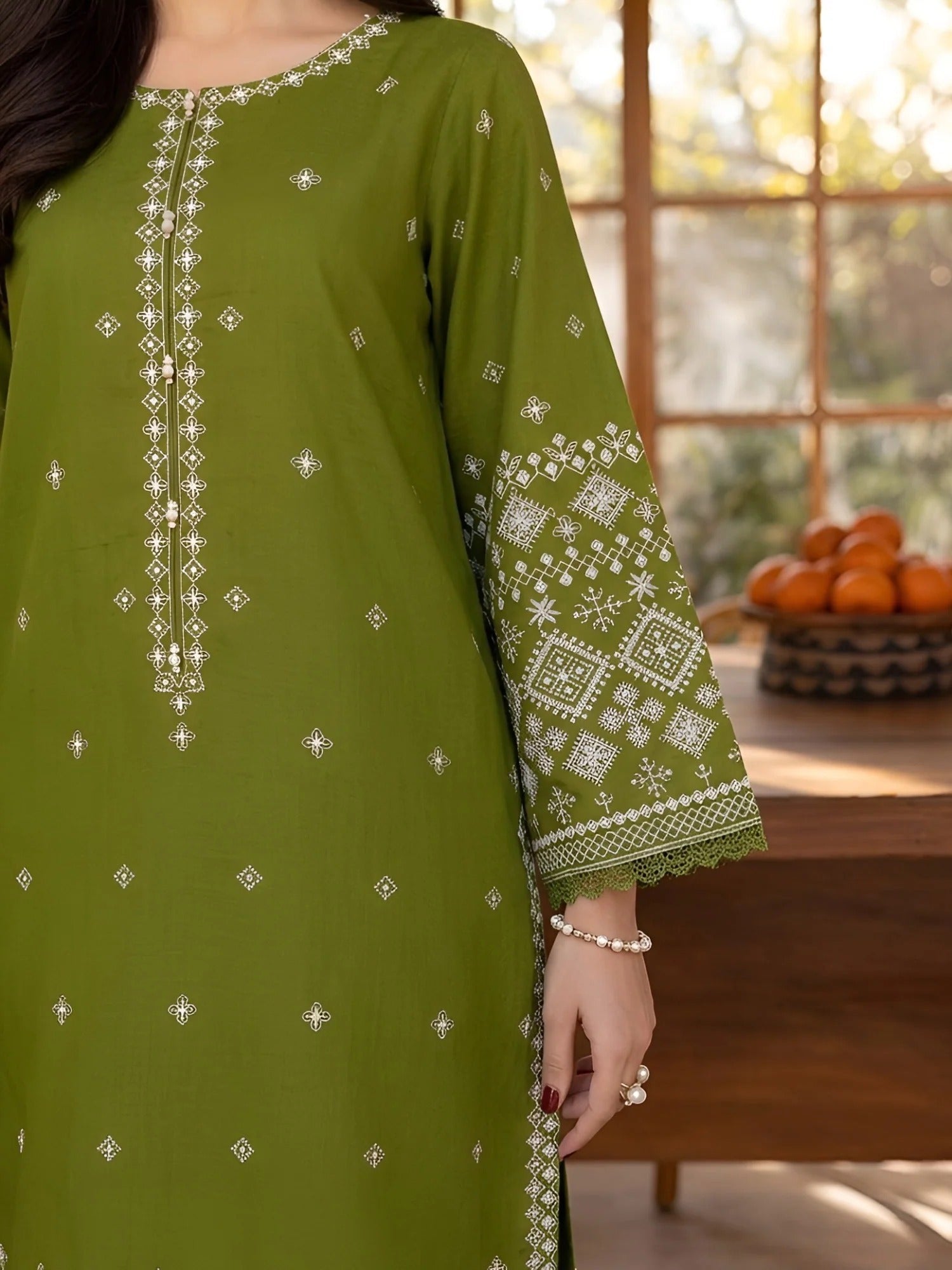 Green-Silai Libas Linen Embroidered Stitched 2-Piece Suit-Decent Rose