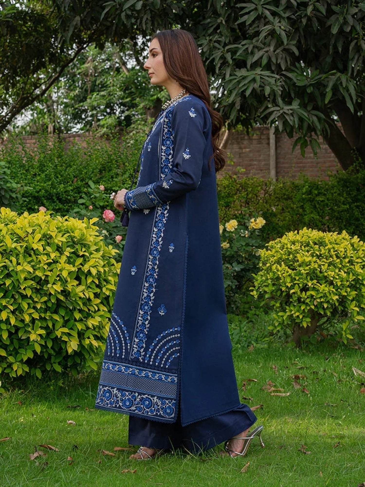 Blue Mahnur Amaya Lawn'26 Embroidered Unstitched 3-Piece Suit-MU-01