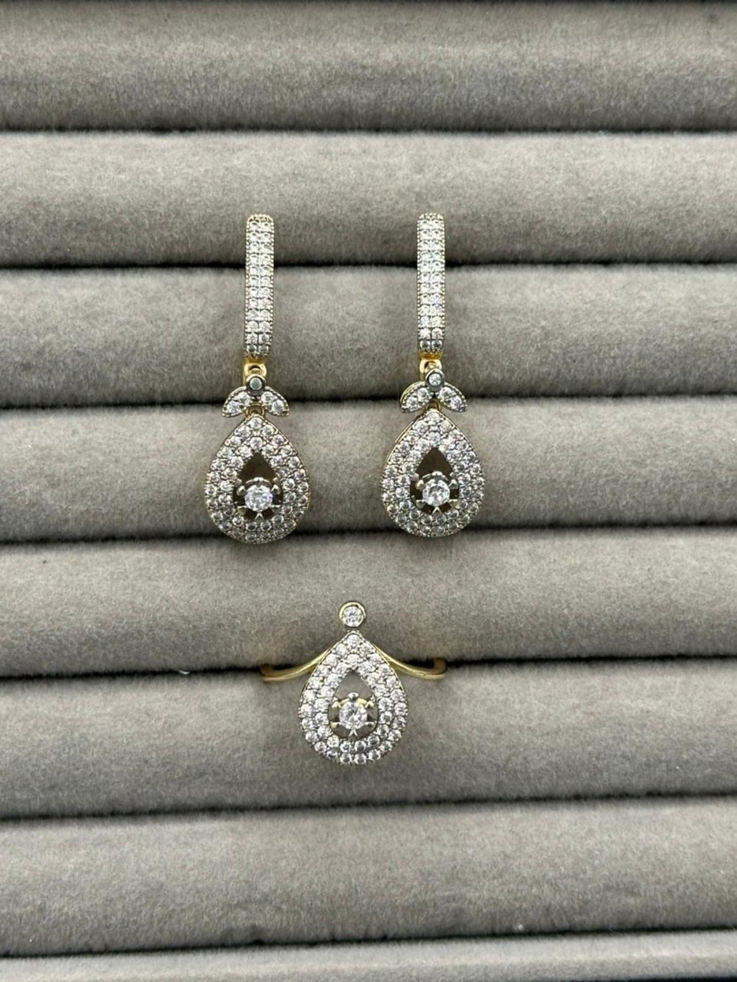 Golden H&A Jewellery 18K Dual Tone Gold Polished Earrings and Ring Set