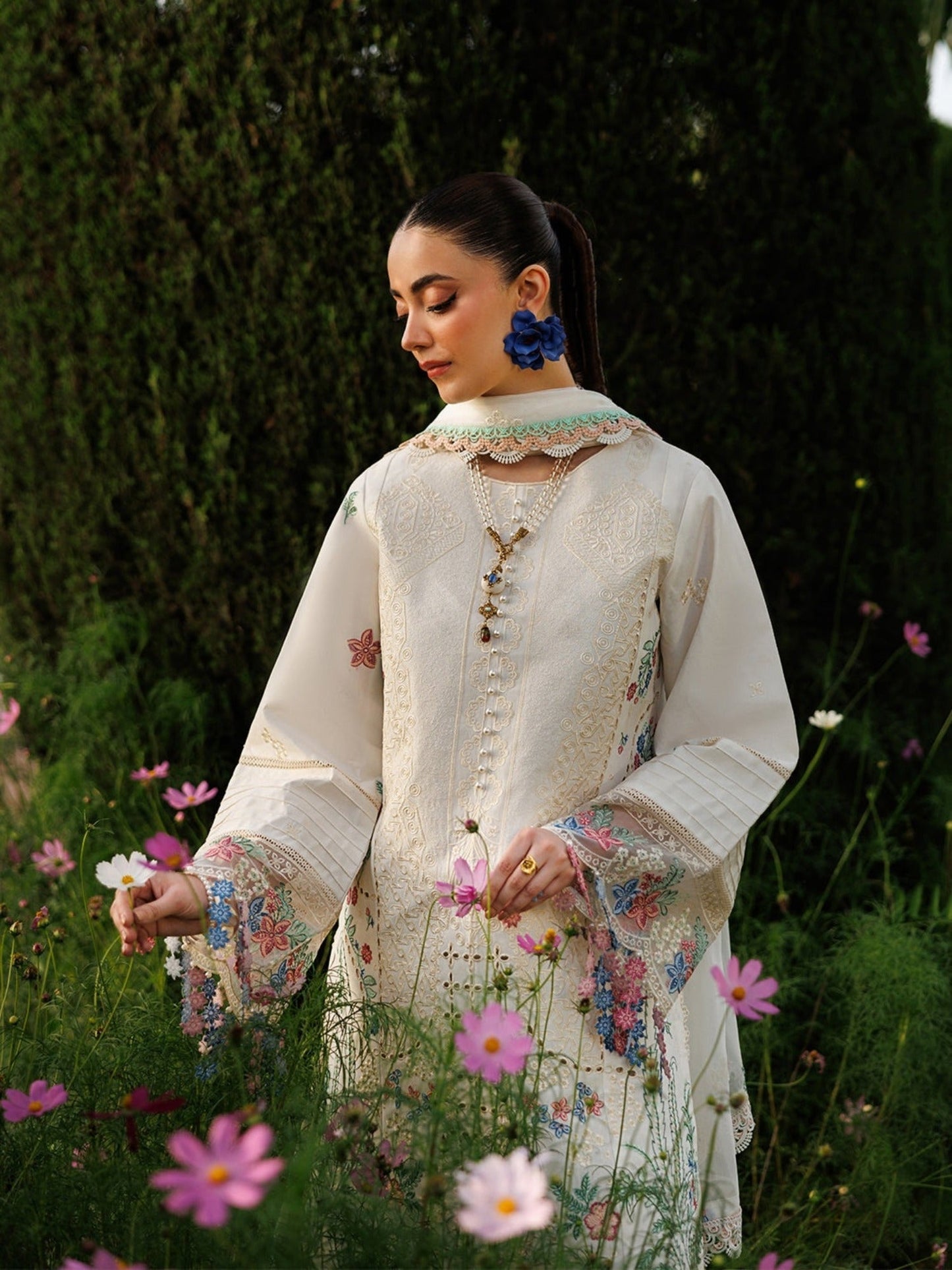 White-Mahnur Morbagh Luxury Lawn'26 Embroidered Stitched 3-Piece Suit-M-03