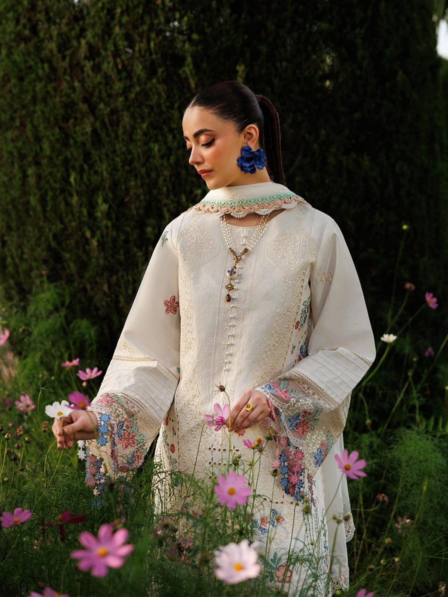 White-Mahnur Morbagh Luxury Lawn'26 Embroidered Stitched 3-Piece Suit-M-03