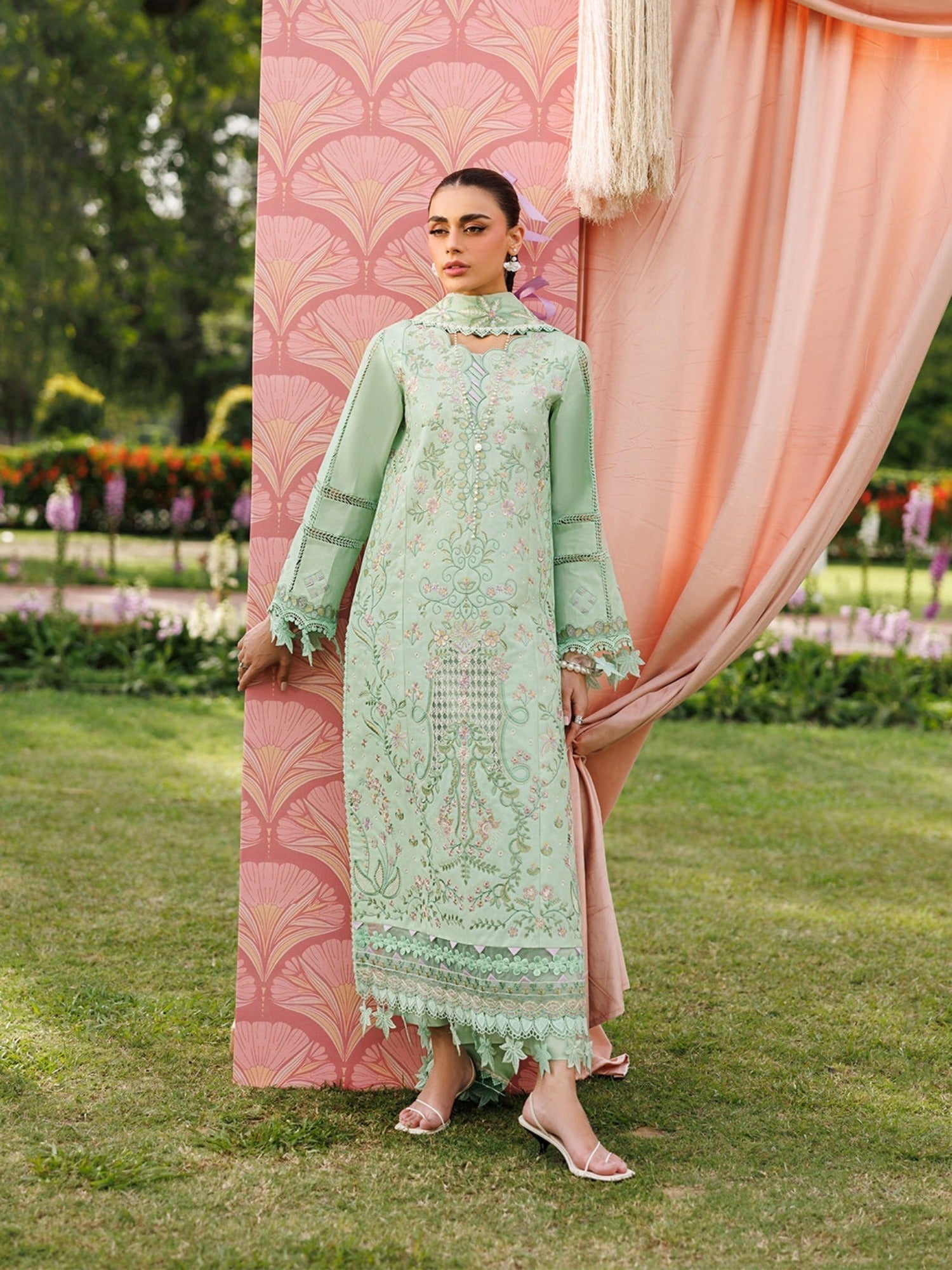Green-Mahnur Morbagh Luxury Lawn'26 Embroidered Stitched 3-Piece Suit-M-06