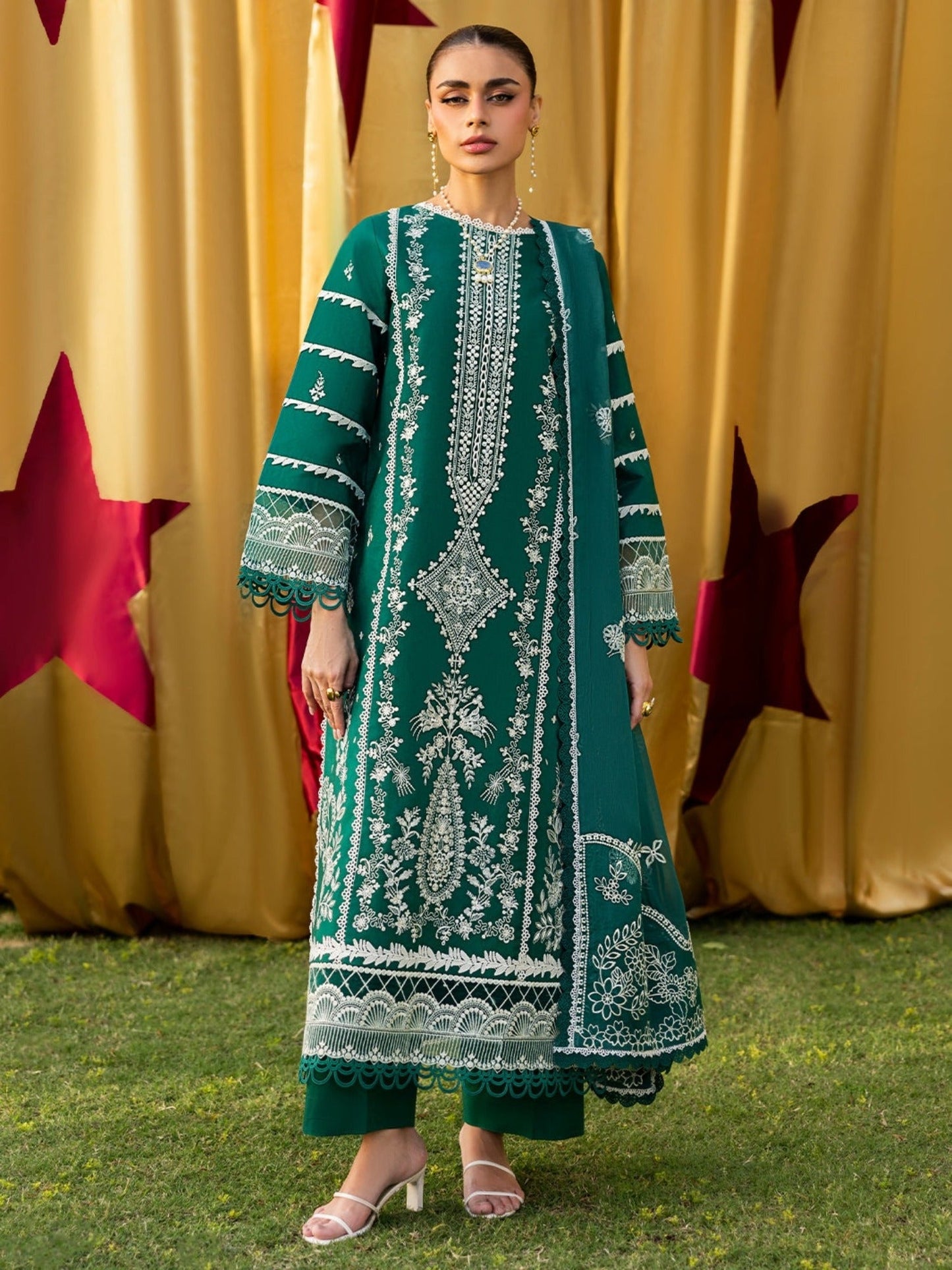 Green-Mahnur Morbagh Luxury Lawn'26 Embroidered Unstitched 3-Piece Suit-M-09