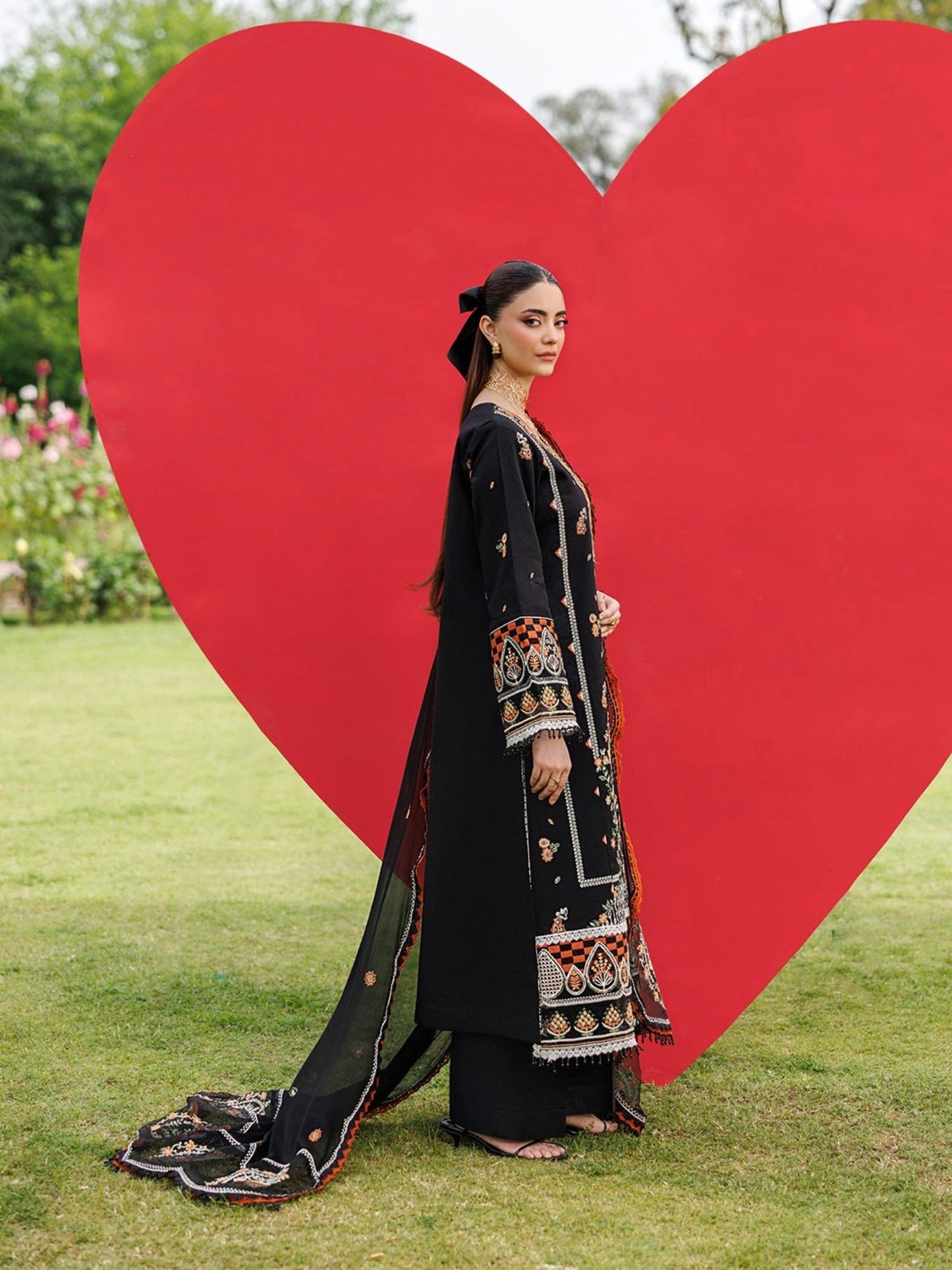 Black-Mahnur Morbagh Luxury Lawn'26 Embroidered Unstitched 3-Piece Suit-M-11