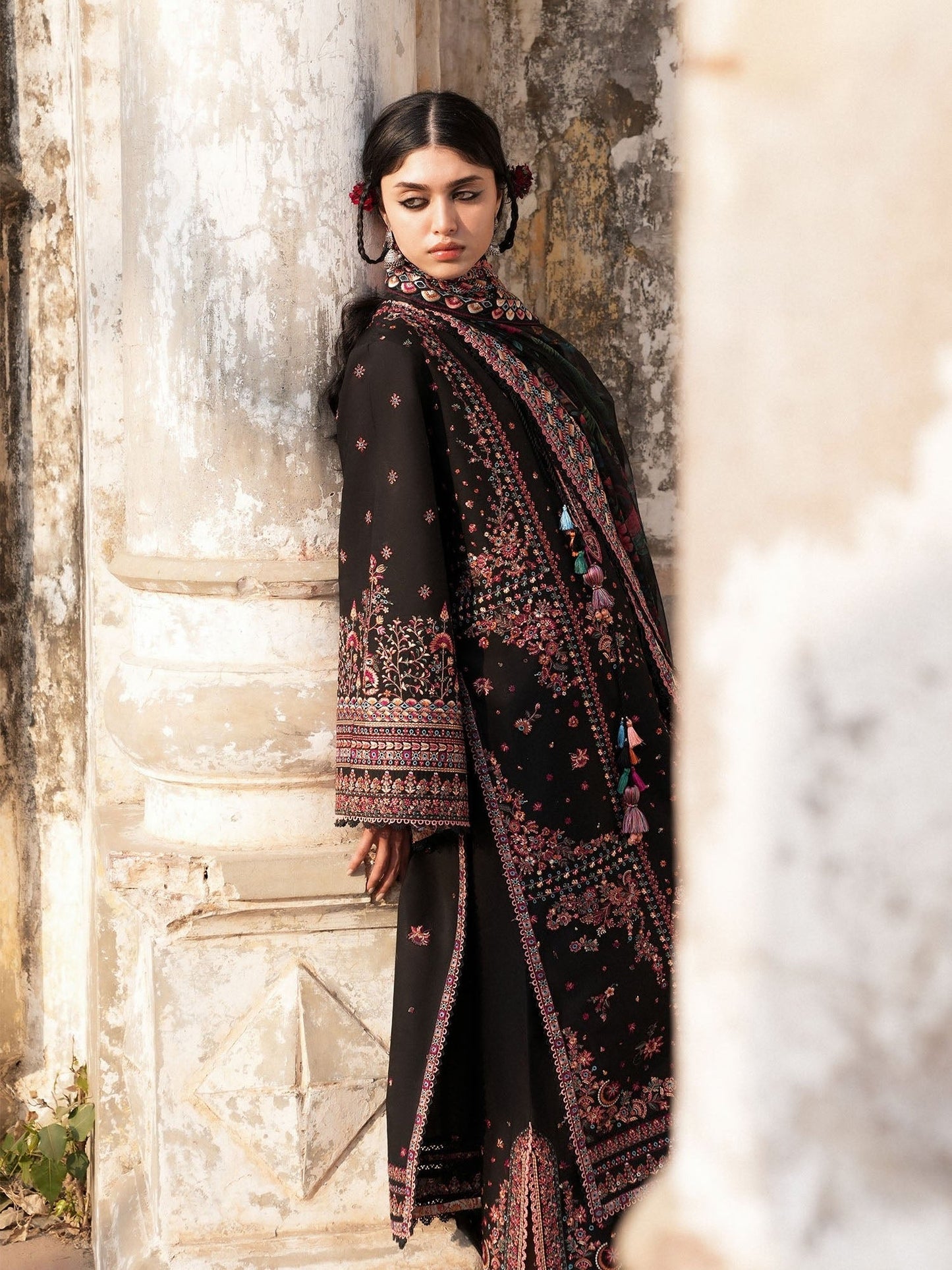 Black Hussain Rehar Barmala Pret'26 Lawn Embroidered 3-Piece Suit-Noushyy