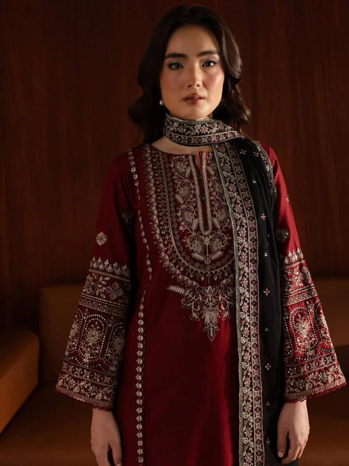 Maroon Khubsurat Libas Linen Embroidered Stitched 3-Piece Suit