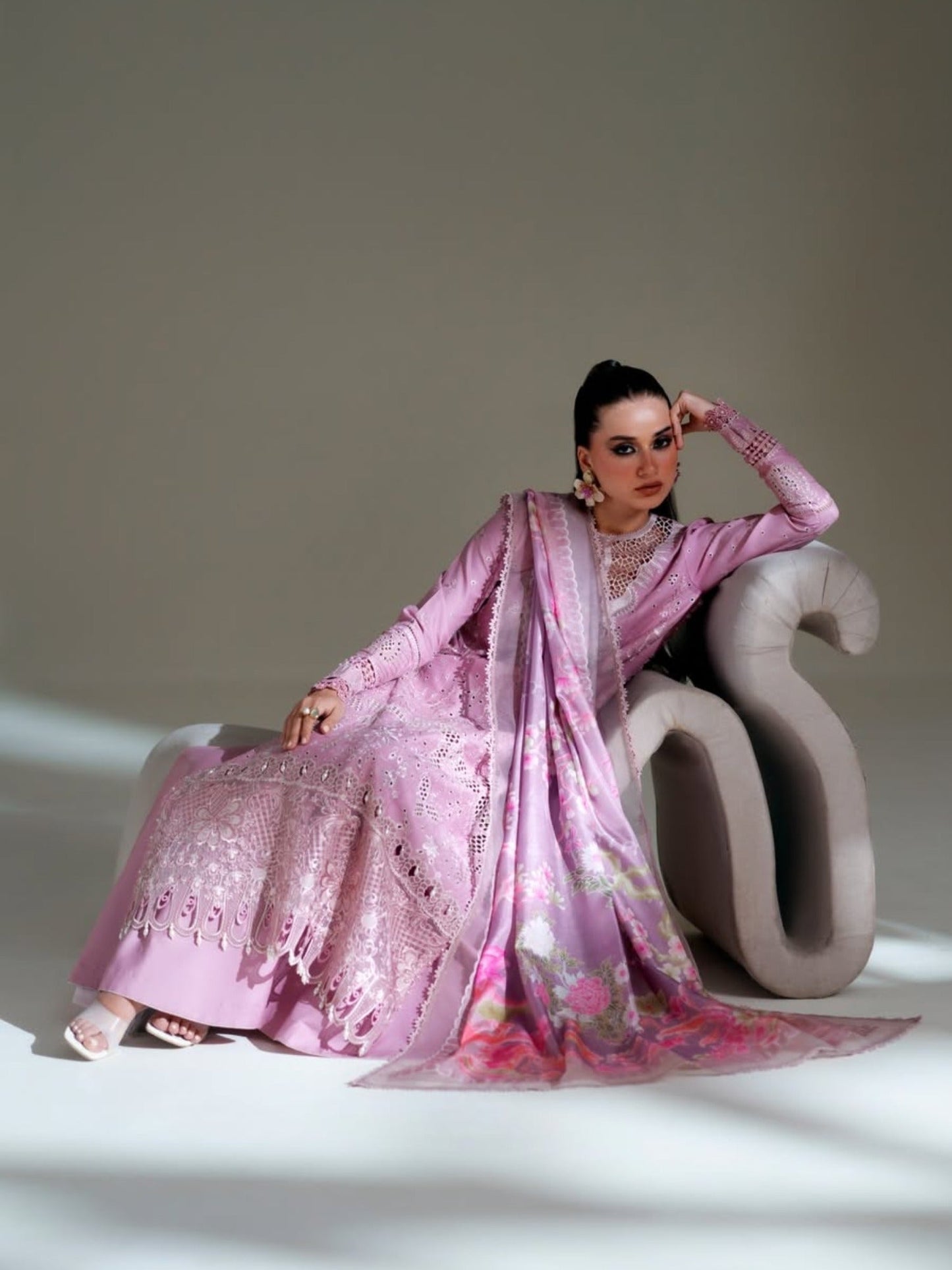 Pink Binilyas Amour Luxury Lawn'26 Embroidered Unstitched 3-Piece Suit-181-B