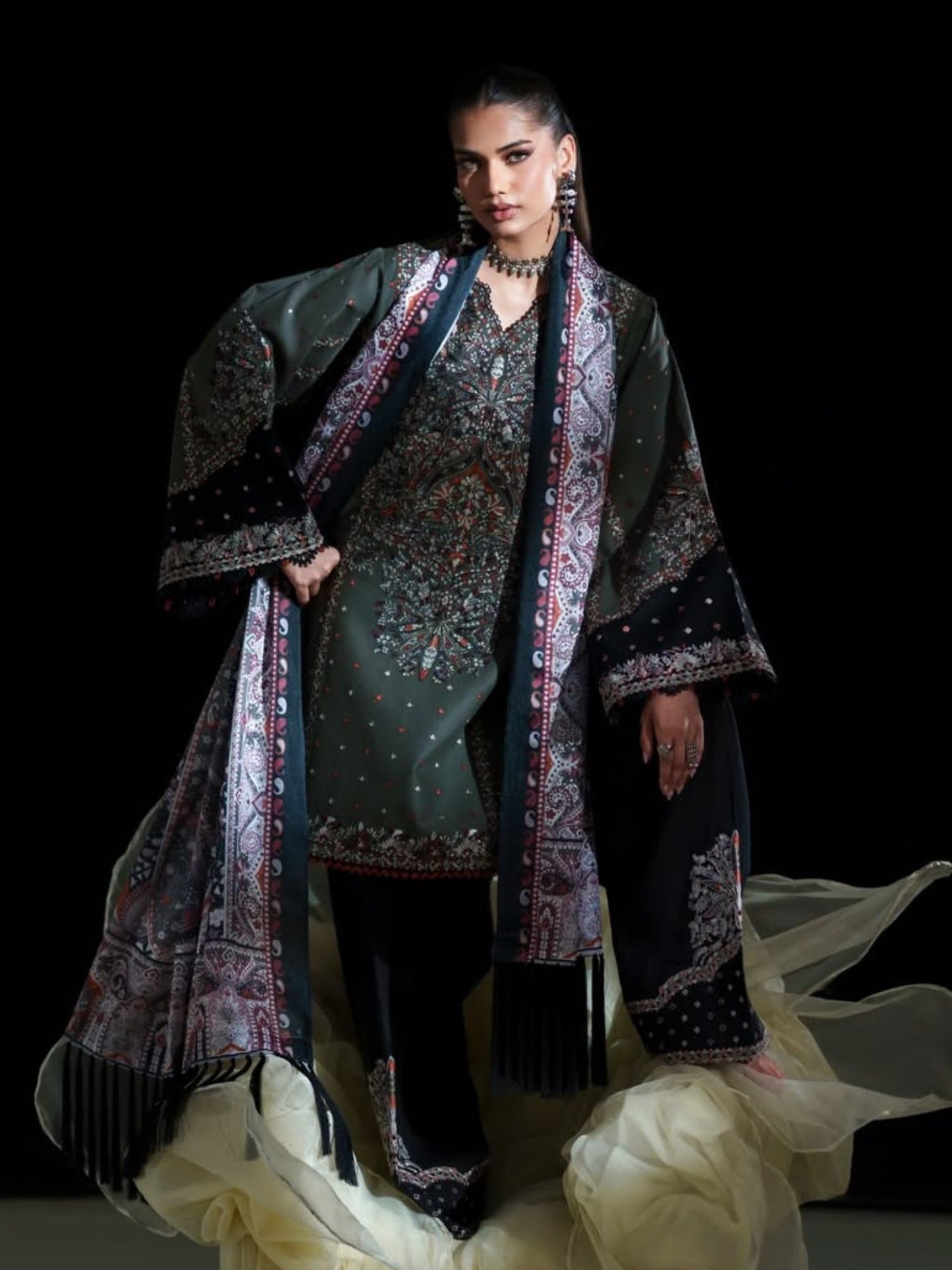 Black Binilyas Amour Luxury Lawn'26 Embroidered Unstitched 3-Piece Suit-182-A