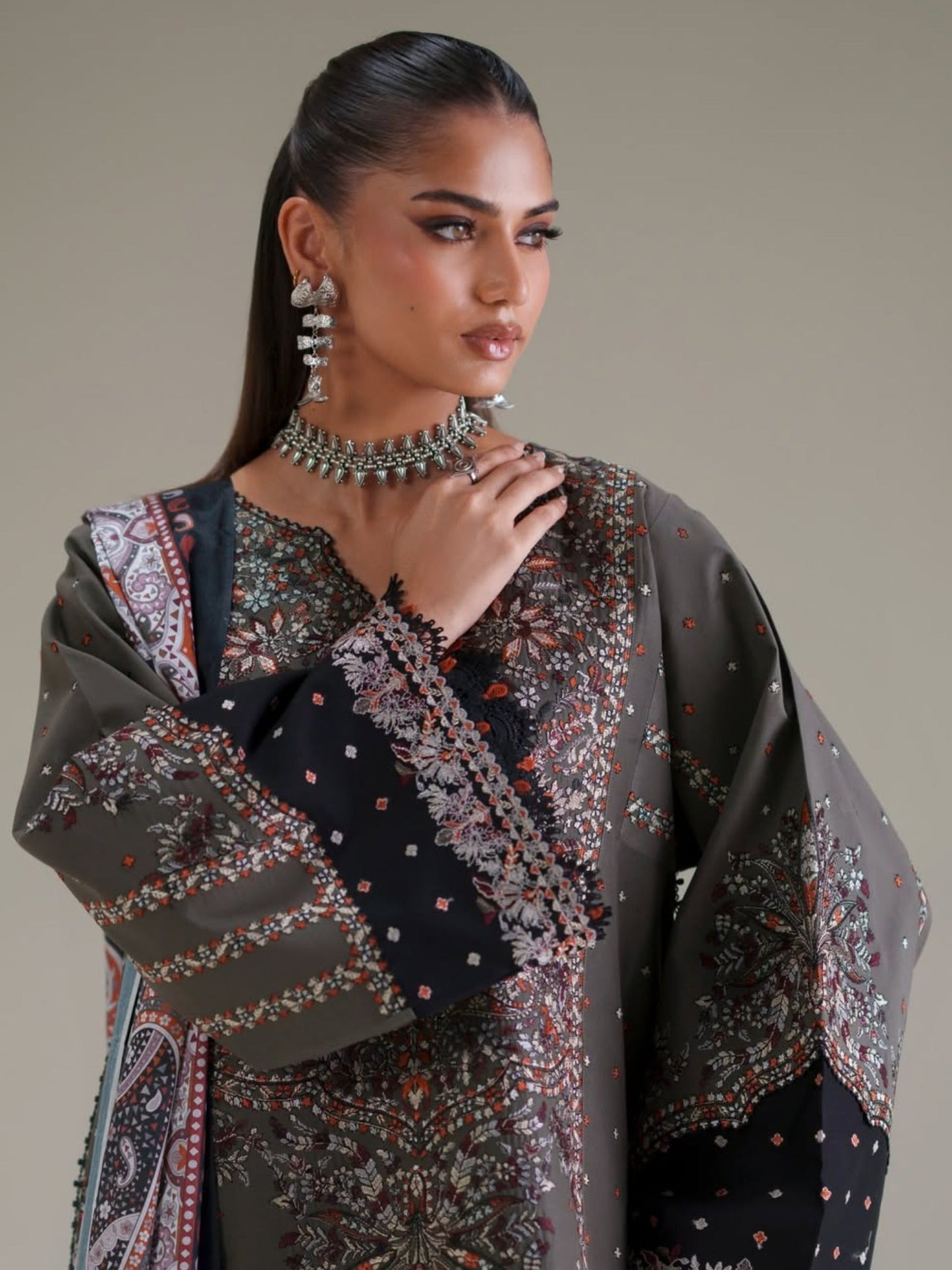 Black Binilyas Amour Luxury Lawn'26 Embroidered Unstitched 3-Piece Suit-182-A