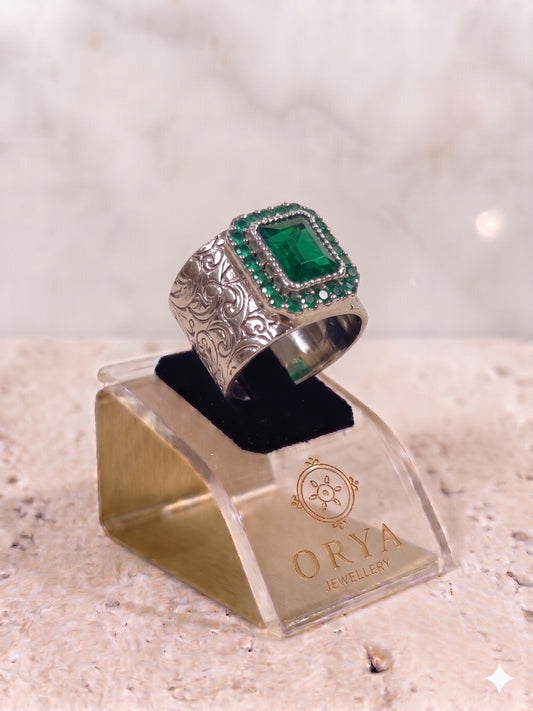 Orya Jewellery Adjustable Silver Ring-Emerald Green R47