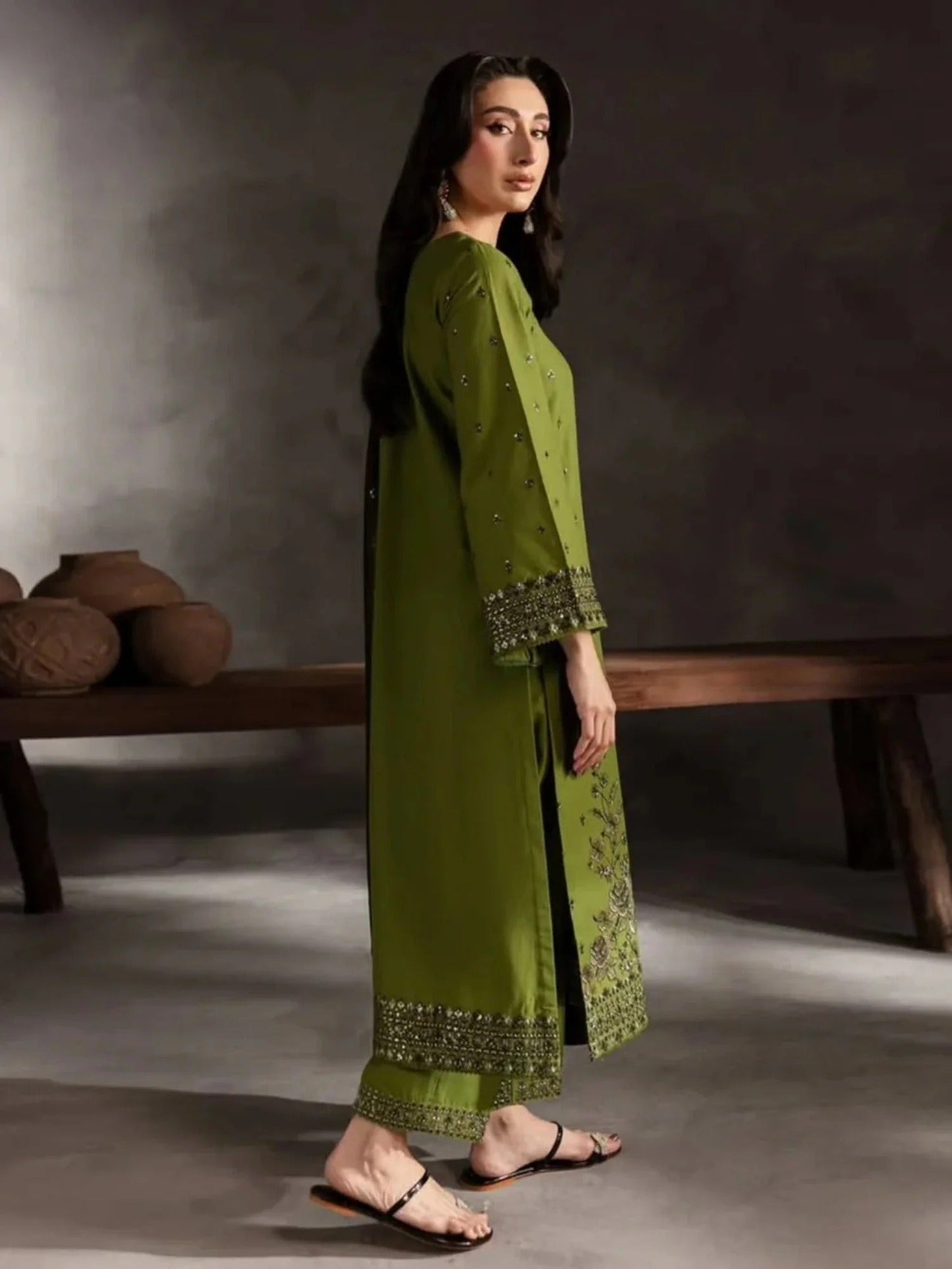 Green Khubsurat Libas Linen Embroidered Stitched 3-Piece Suit-Ezzal
