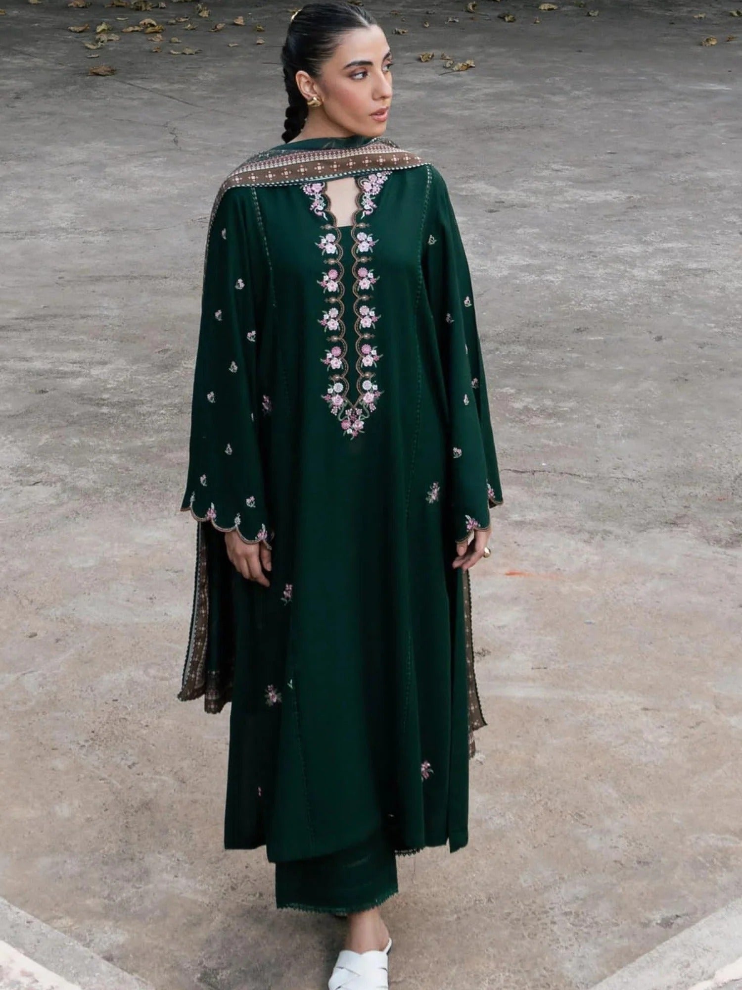 Silai Libas Linen Embroidered Stitched 3-Piece Suit-Ziva-Green