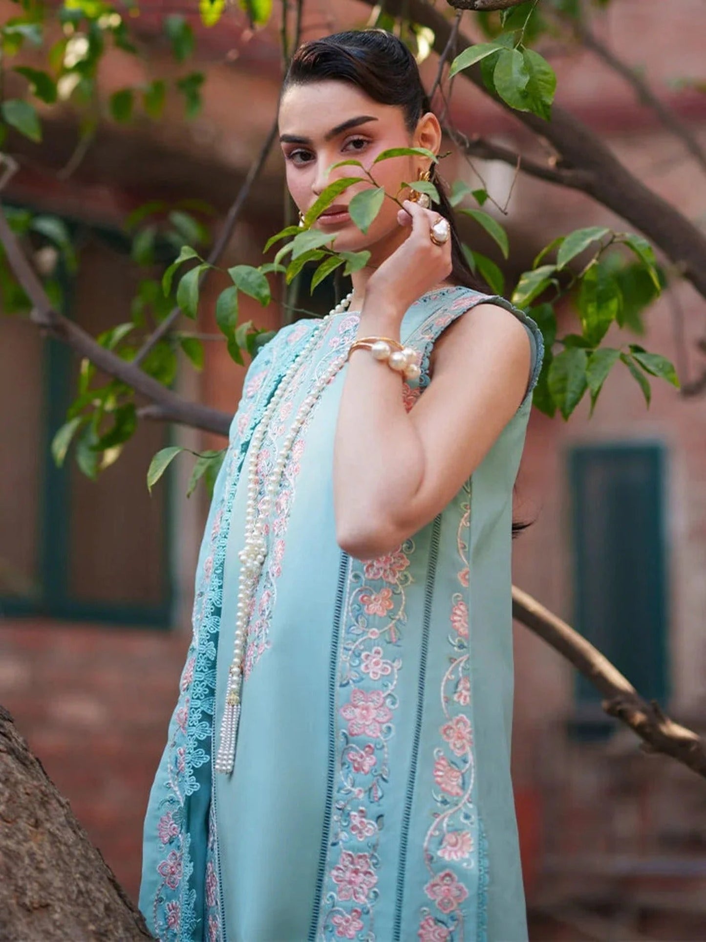 Mahnur Fiona Lawn'26 Embroidered Stitched 3-Piece Suit-F-12