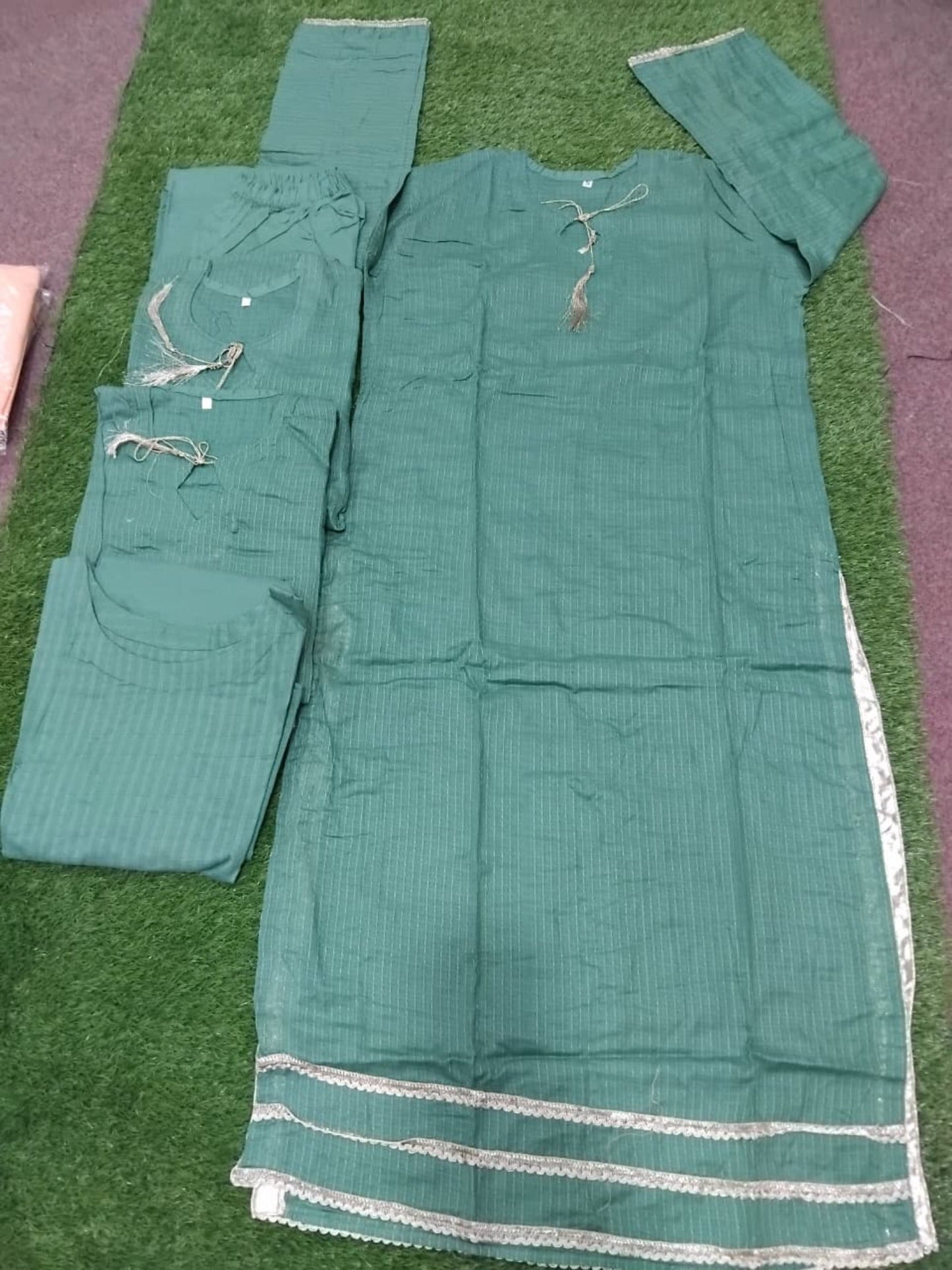 Green-Bin Shaukat Lawn Brosha Plain Stitched 2-Piece Suit