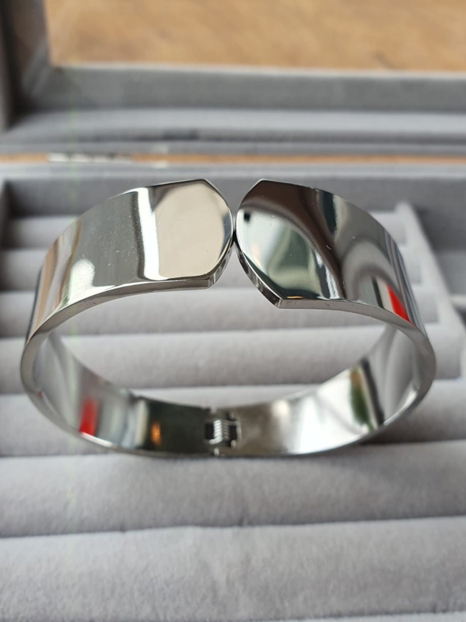 Silver Rameen's Collection Bangle