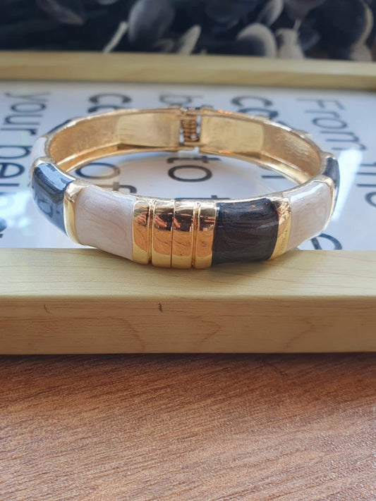 Golden Rameen's Collection Bangle