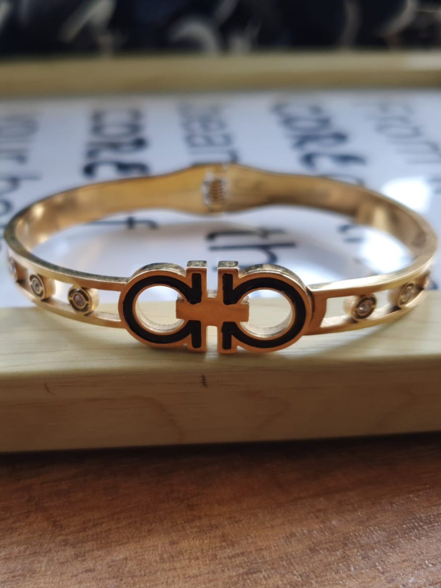 Golden Rameen's Collection Bangle