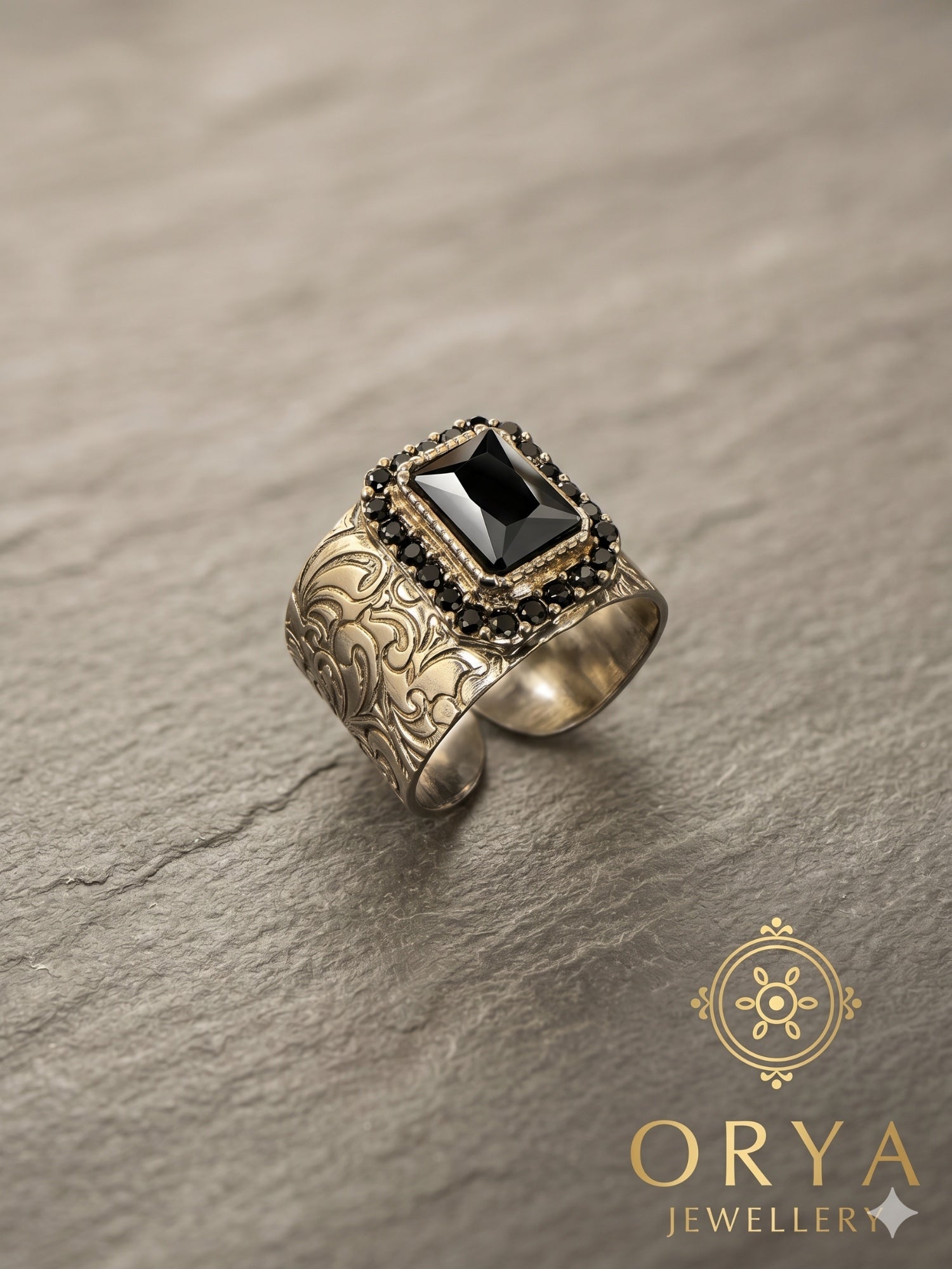 Orya Jewellery Adjustable Engraved Silver Ring-Black