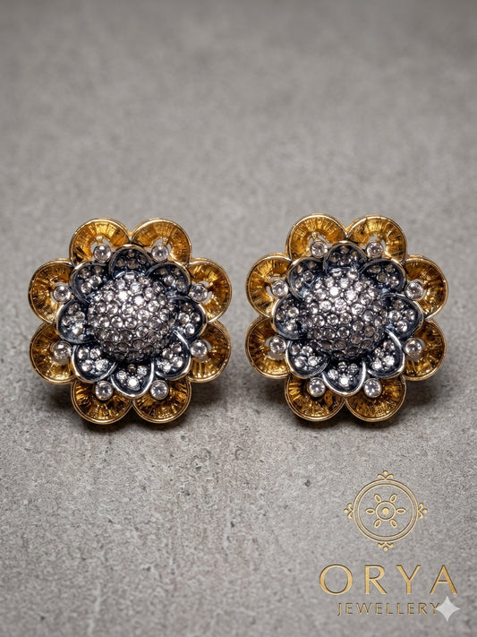 Orya Jewellery Sunflower Stud Earrings-White Silver