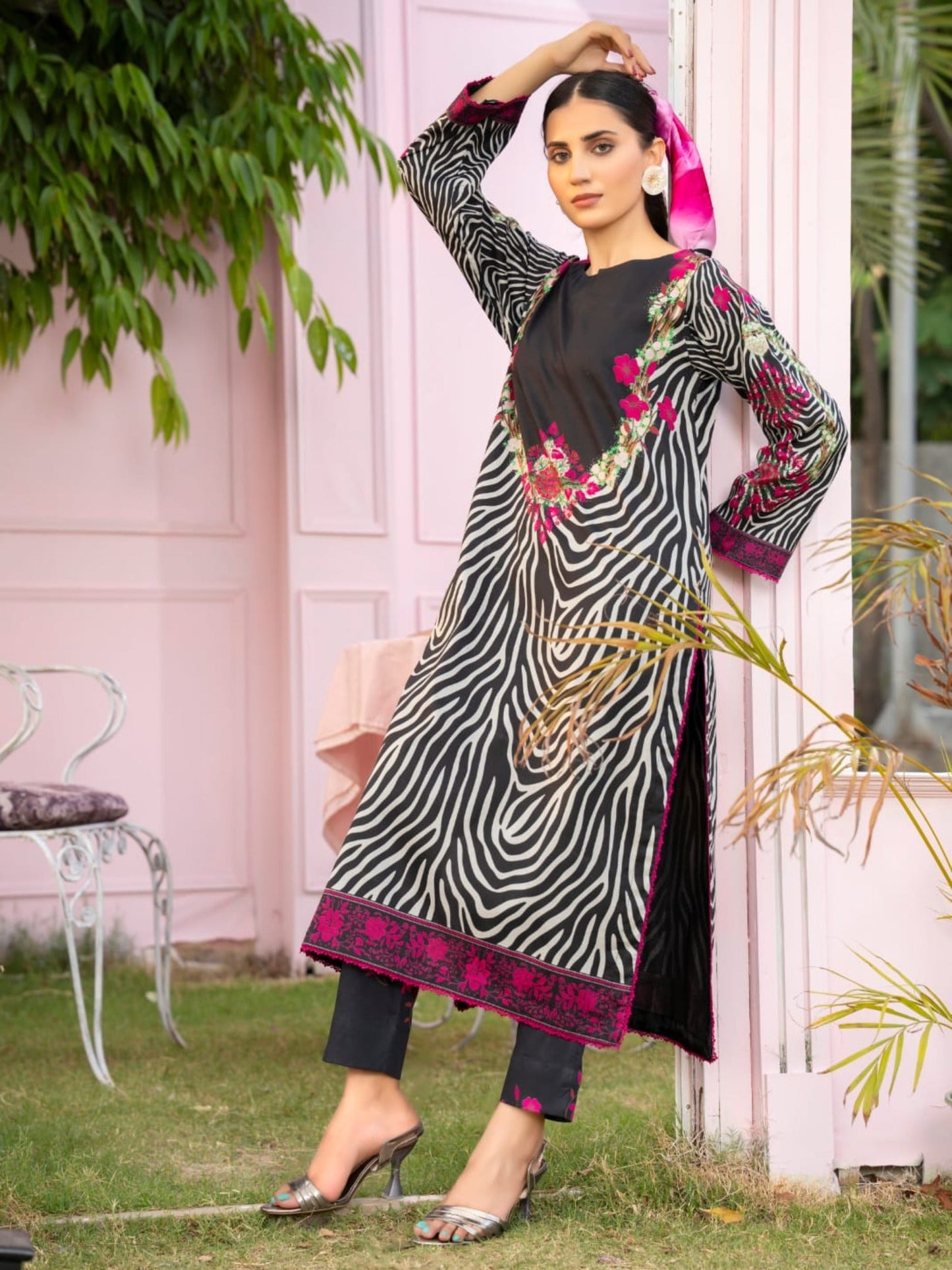 Black-Fatima Hussain Lawn Pret Printed Stitched 3-Piece Suit