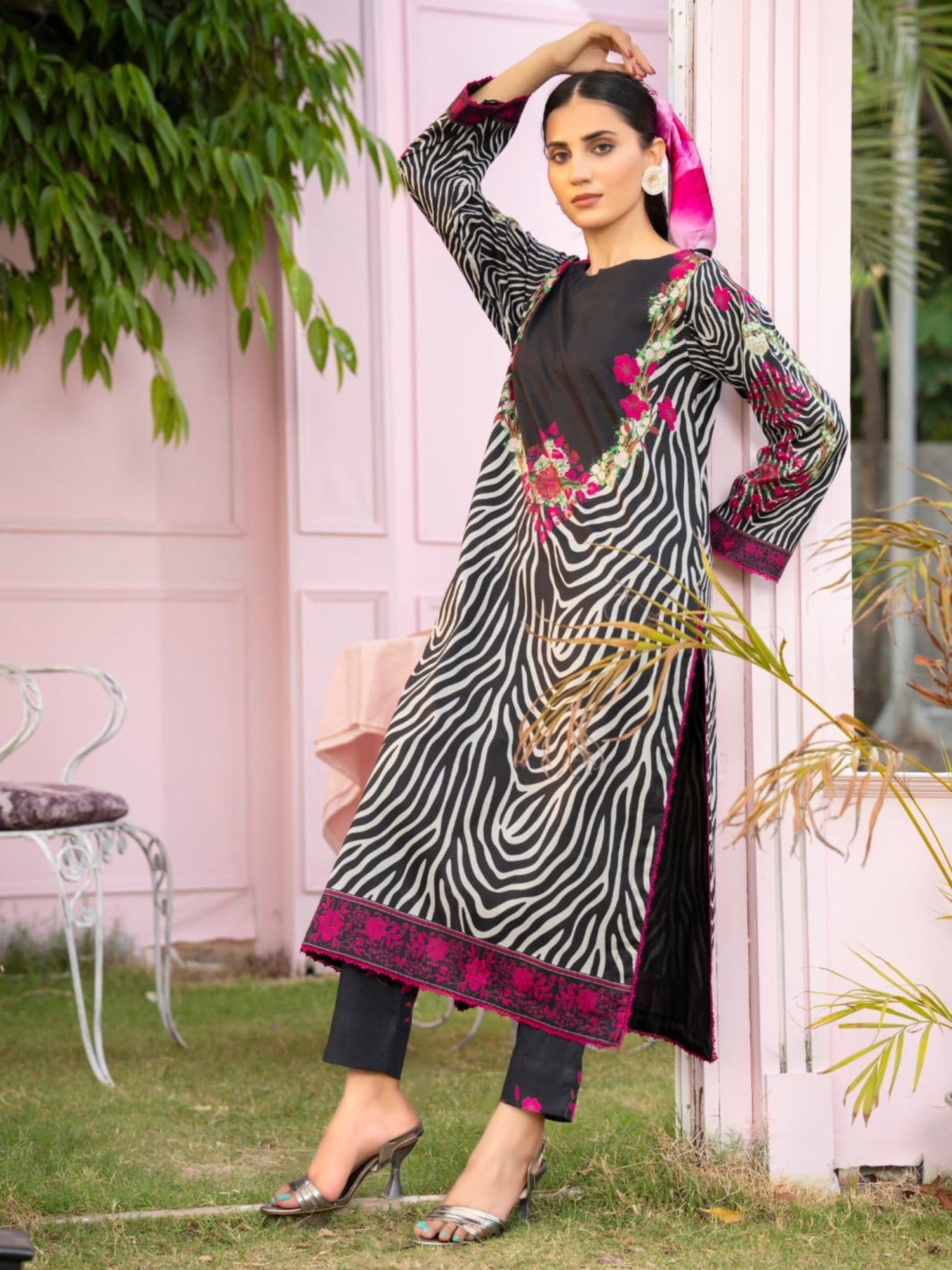Black-Fatima Hussain Lawn Pret Printed Stitched 3-Piece Suit