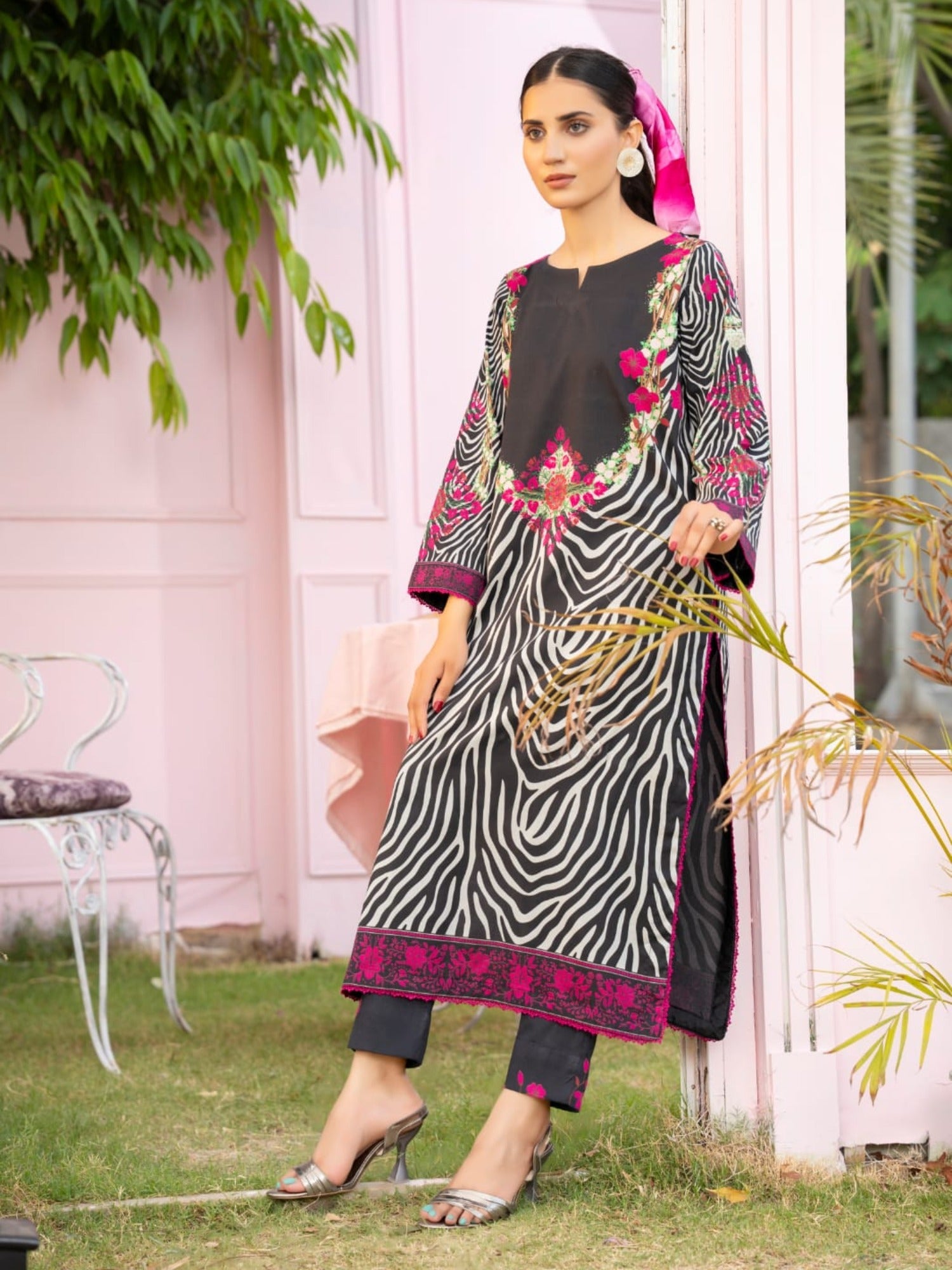 Black-Fatima Hussain Lawn Pret Printed Stitched 3-Piece Suit