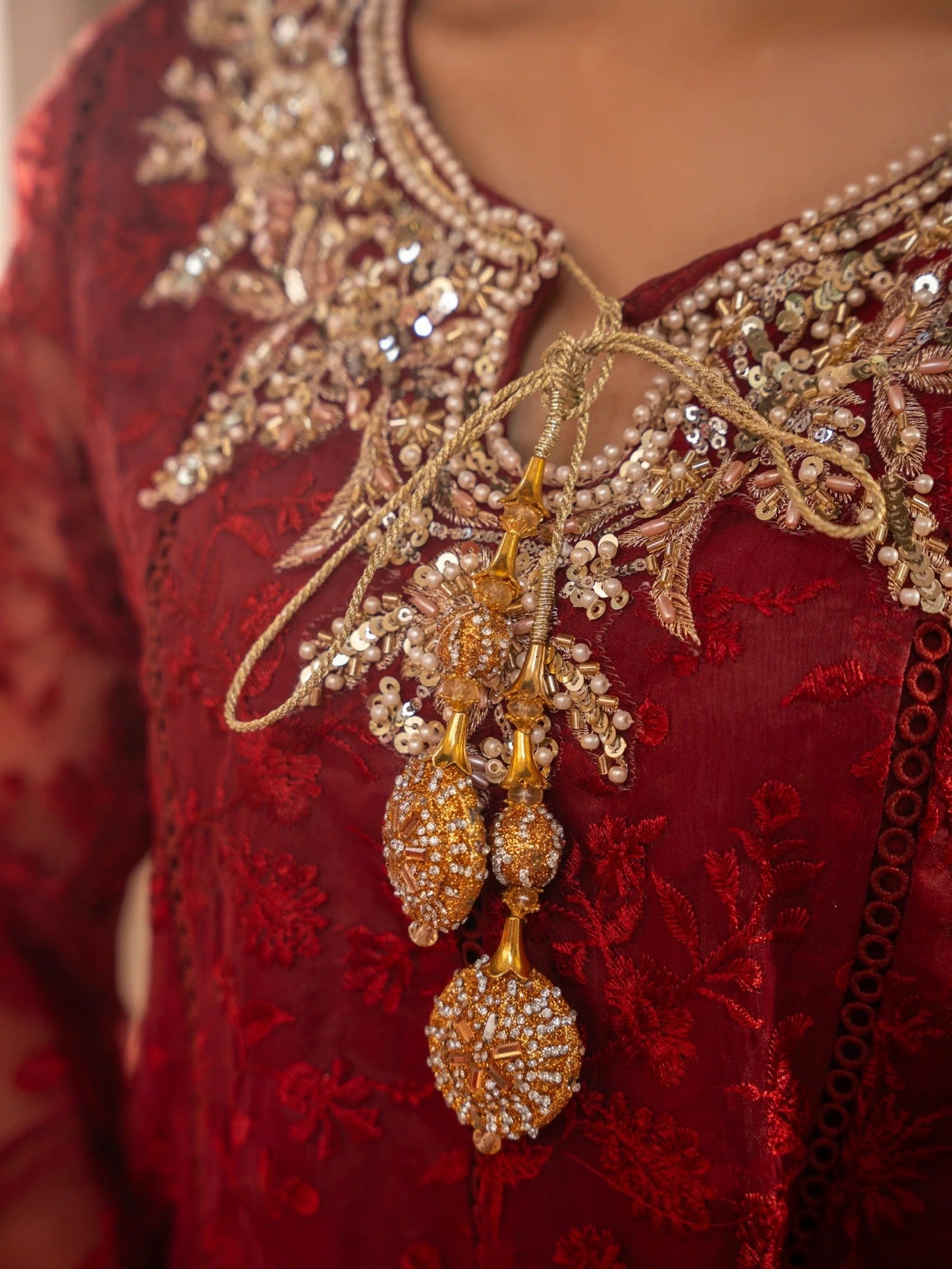 Maroon Manahil Arts Organza Embellished Stitched 3-Piece Suit-K-171-Maroon