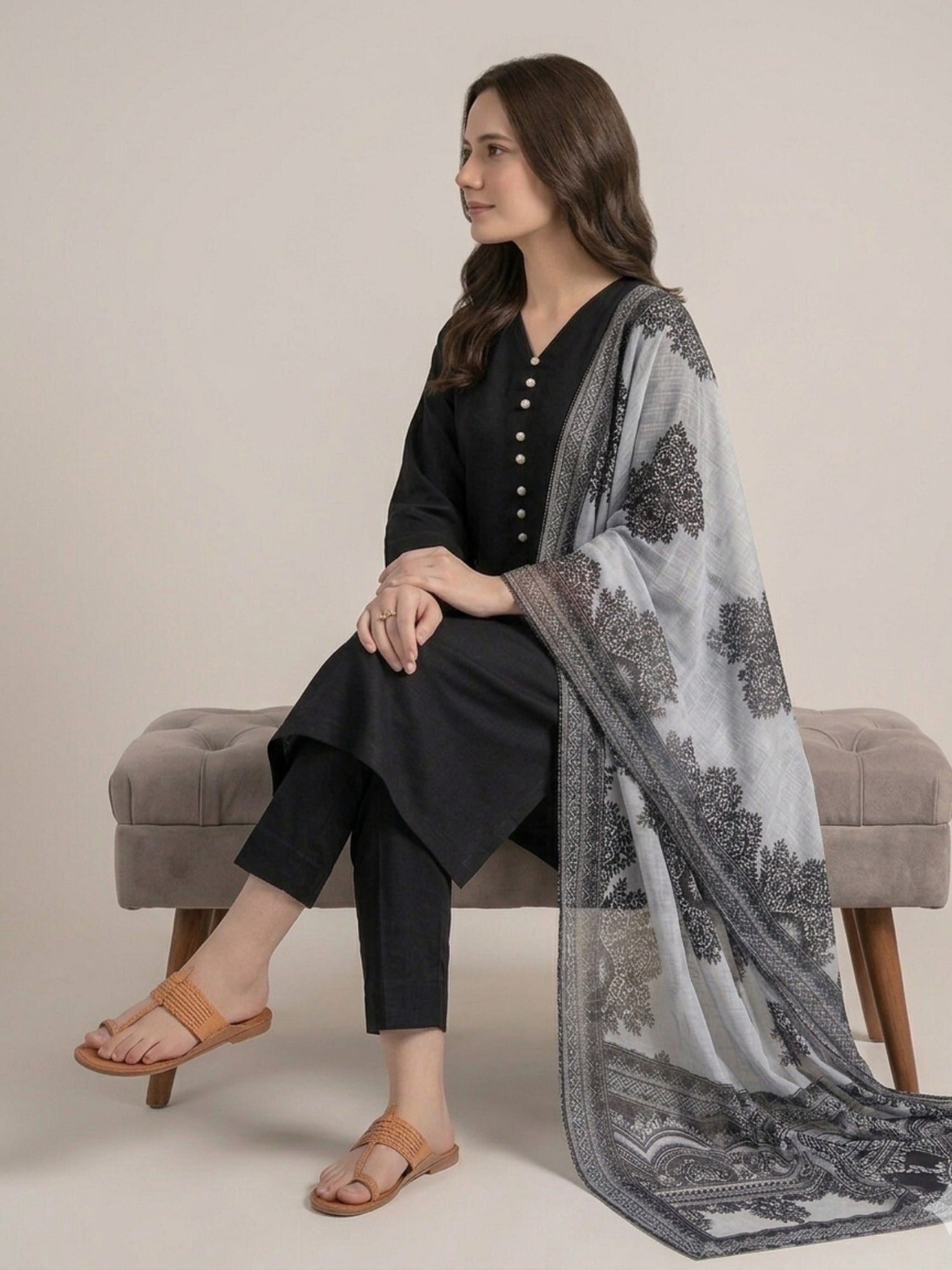Black-Pyara Jora Lawn Stitched 3-Piece Suit-Delight