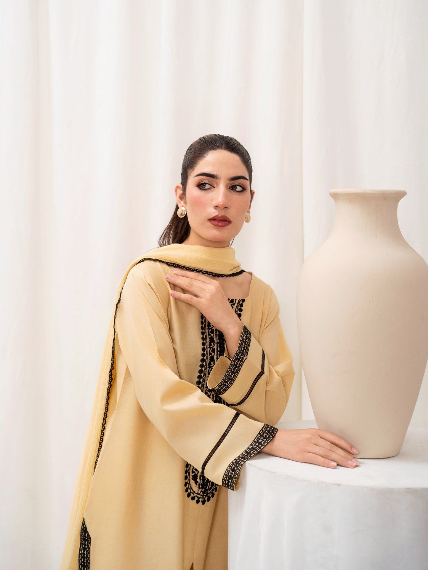 Golden HEM Lawn Cotton Embroidered Stitched 3-Piece Suit-June