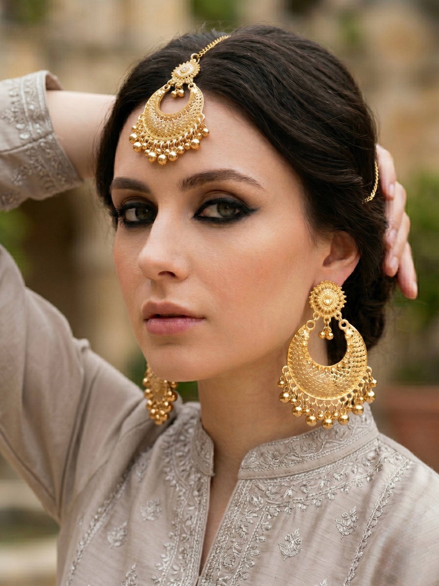 Orya Jewellery Maang Tikka Earrings Set-Gold S11