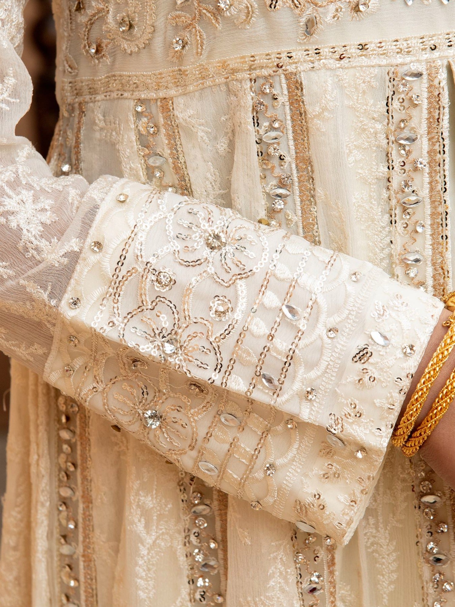 Manahil Arts Chiffon Embroidered Stitched 3-Piece Suit-Kurti-B-007-Off White