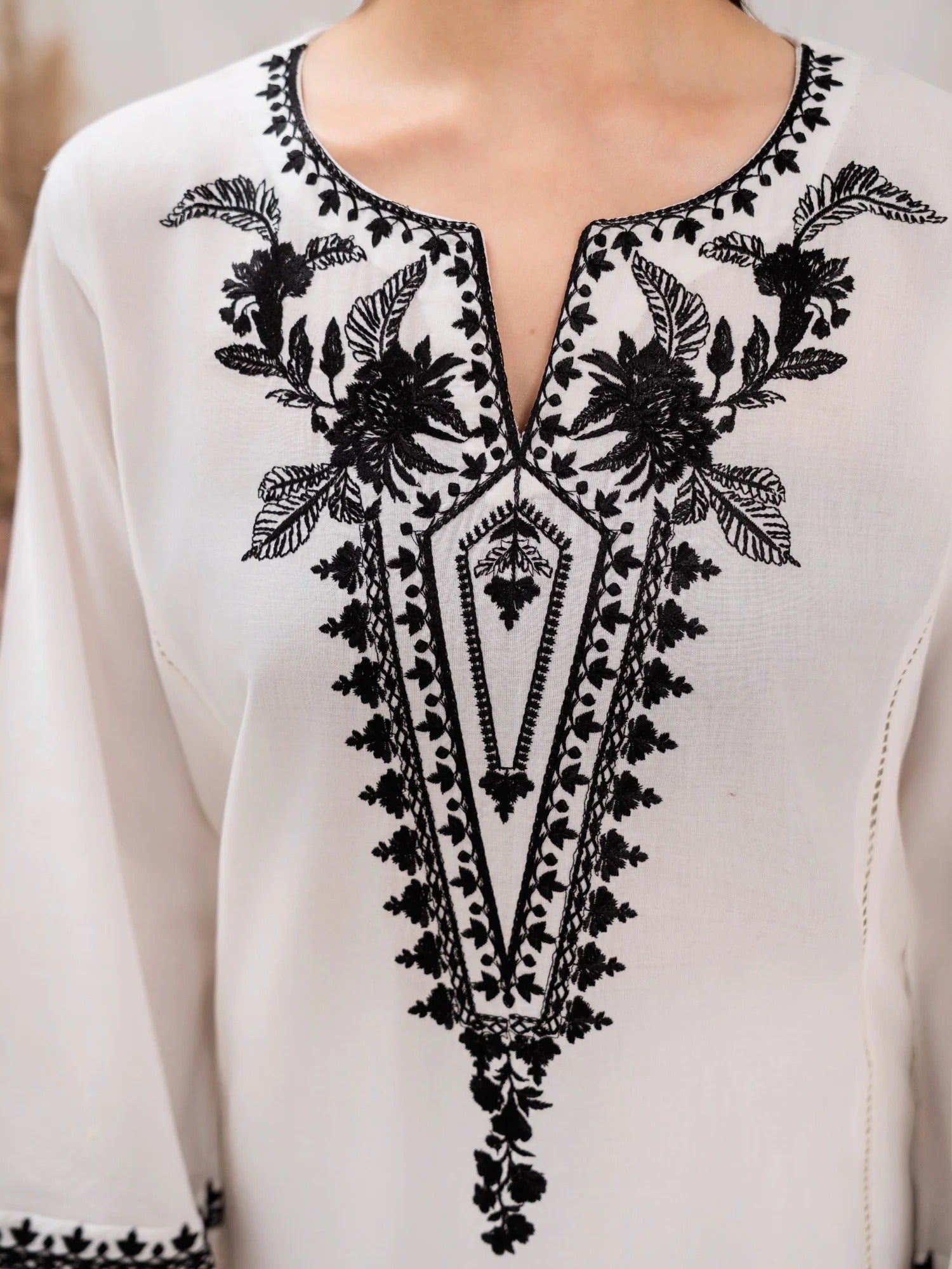 HEM Lawn Cotton Embroidered Stitched 3-Piece Suit-Zebra