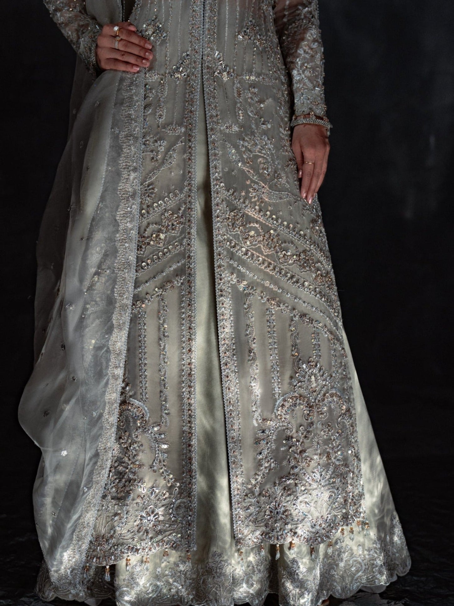 Silver Enzo Reve Dore Raw Organza Embellished Unstitched 3-Piece Suit-Silva