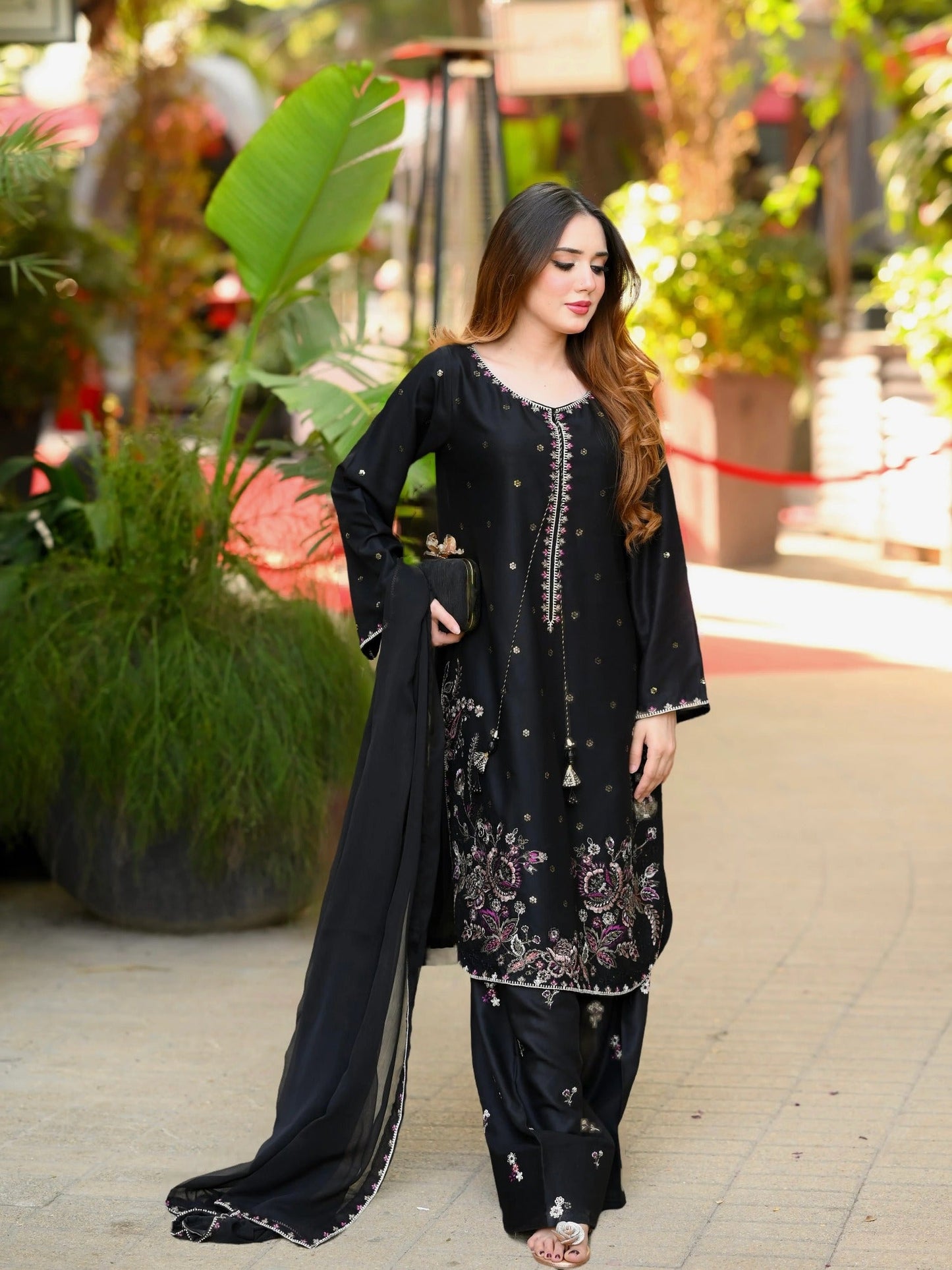 Black-Tehzeeb Libaas Lawn Embroidered Stitched 3-Piece Suit-Zarqa