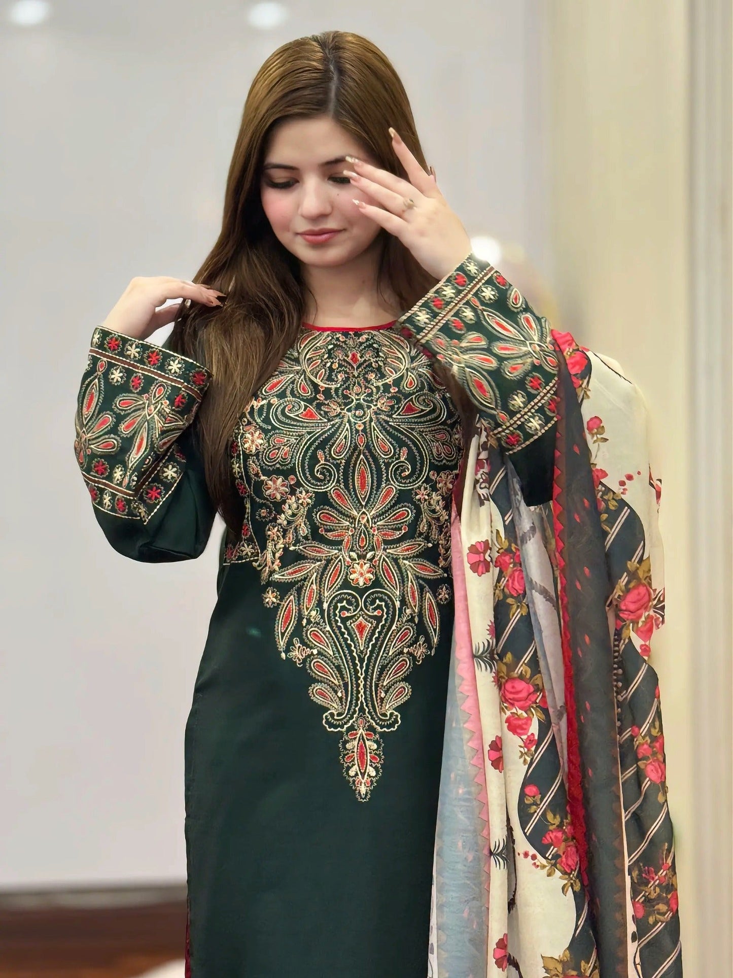 Green-Tehzeeb Libaas Lawn Embroidered Stitched 3-Piece Suit-Dinaar