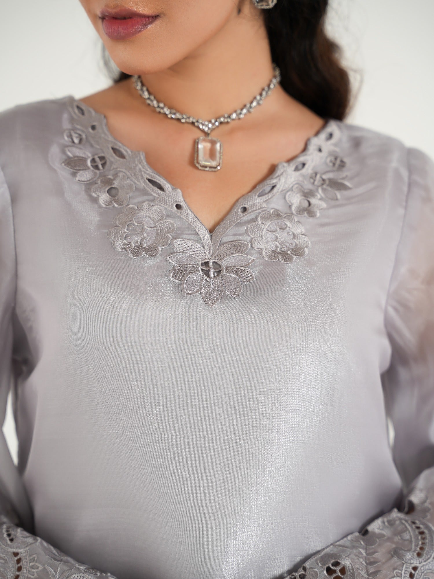 Grey-Arshman's Sheesha Silk Embroidered Stitched 3-Piece Suit-ARS-036 Grey Aura
