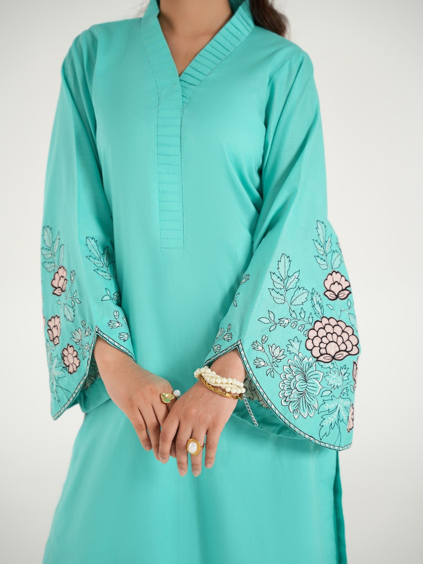 Blue-Arshman's Lawn Embroidered Stitched 2-Piece Suit-ARS-041-Sky Glow