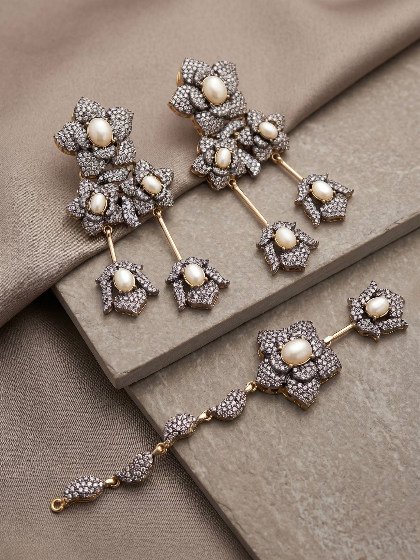 Silver gold and white-Orya Jewellery Maang Tikka Earrings Set-Pearl S19