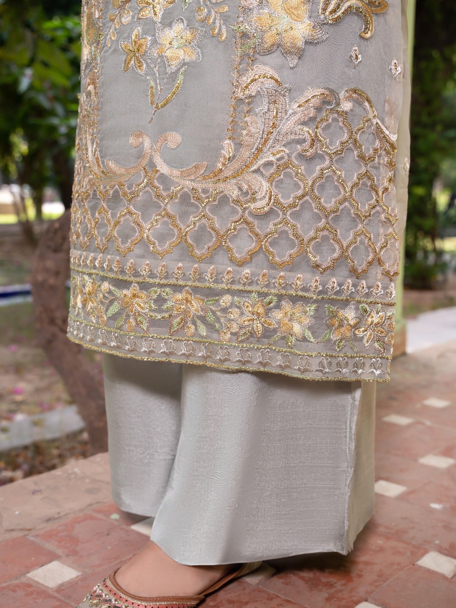 Grey-HEM Organza Embroidered Stitched 4-Piece Suit-Quill Grey