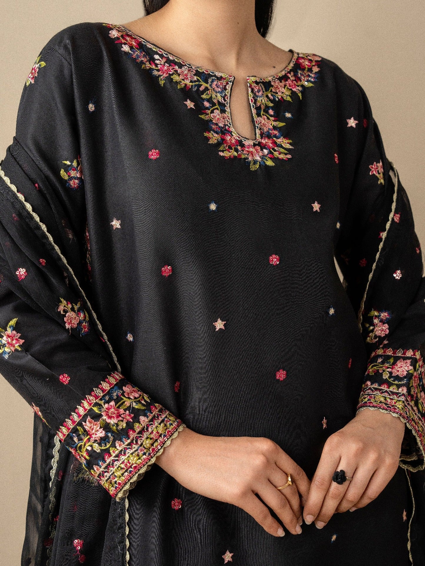 Black Stylish Collection Mahani Lawn Printed Stitched 3-Piece Suit-Sahrosh