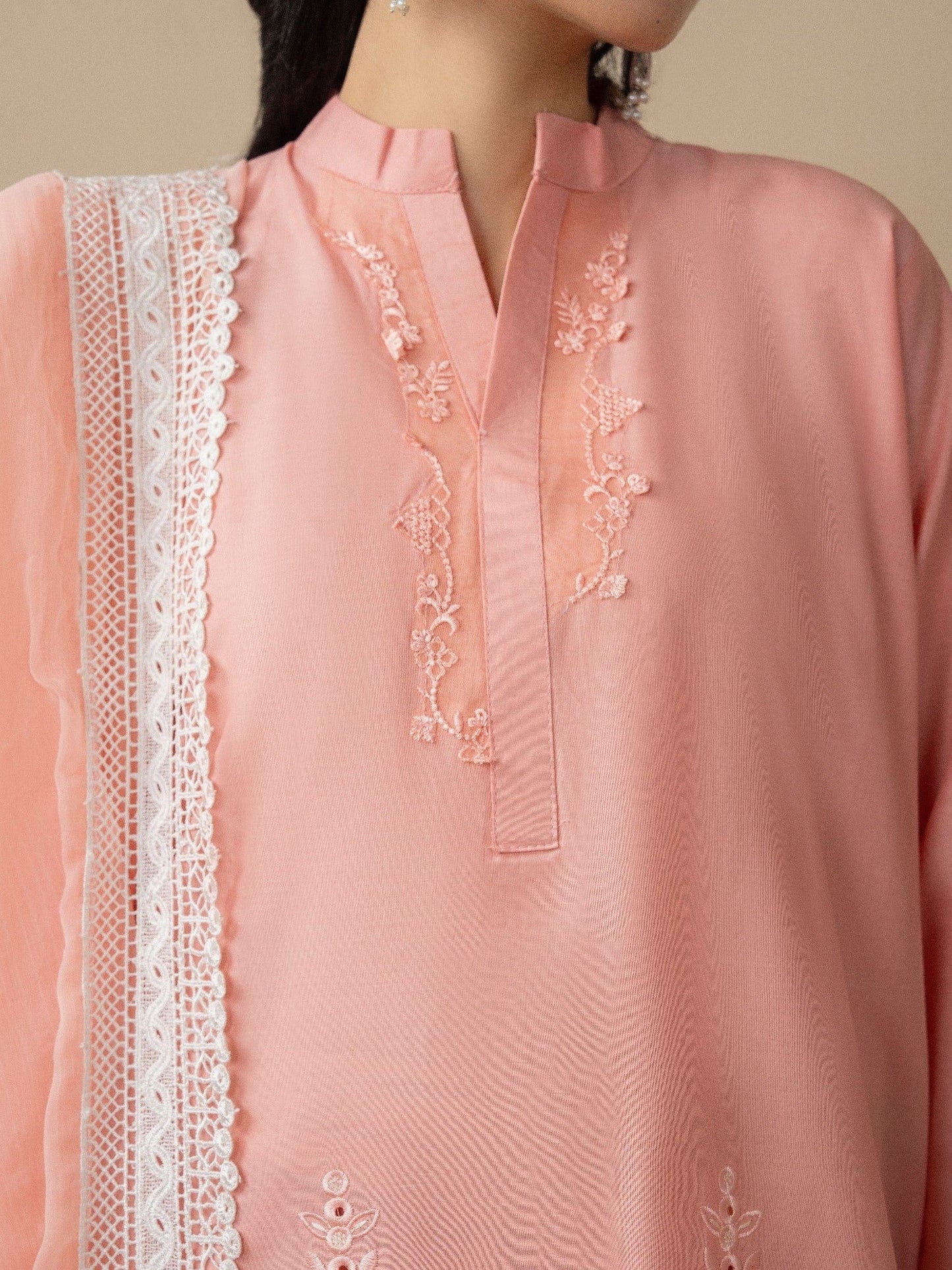 Pink Stylish Collection Mahani Lawn Embroidered Stitched 3-Piece Suit-Vaneeza