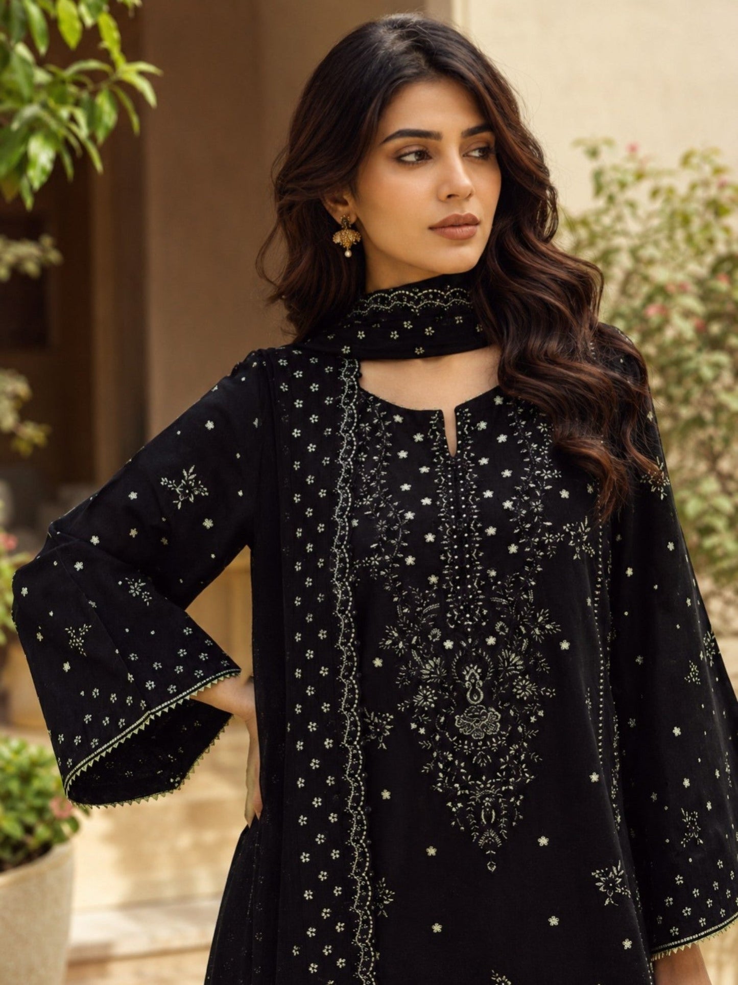 Black Stylish Collection Mahani Lawn Embroidered Stitched 3-Piece Suit-Mannat
