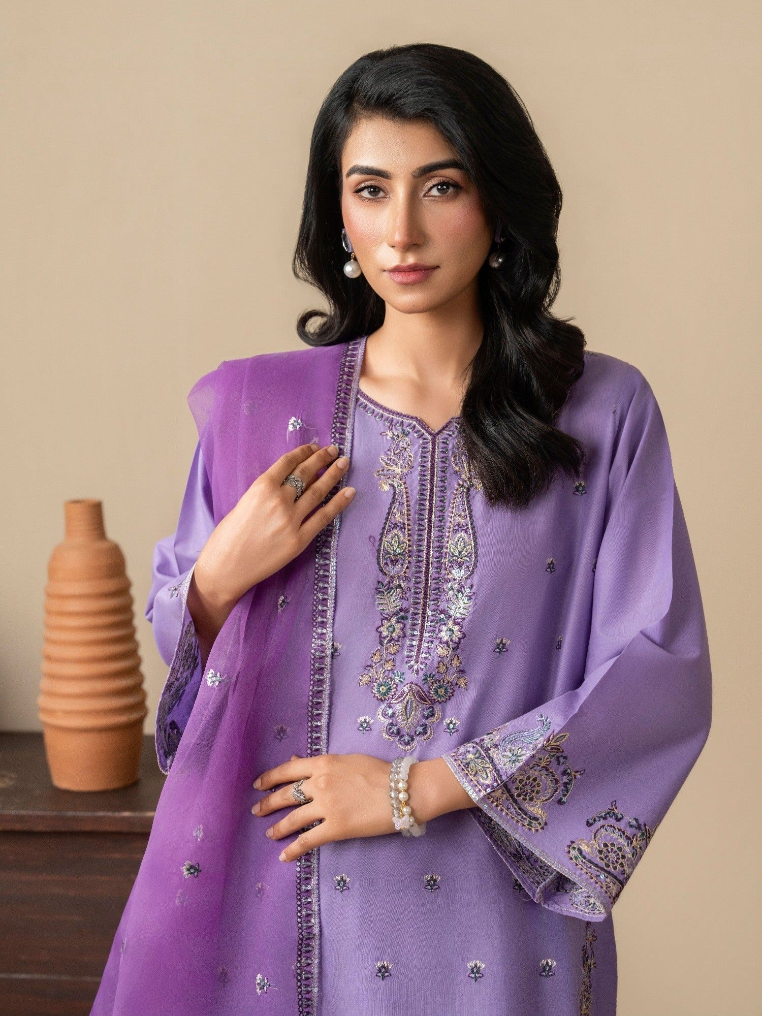 Lilac Stylish Collection Mahani Lawn Embroidered Stitched 3-Piece Suit-Lavender