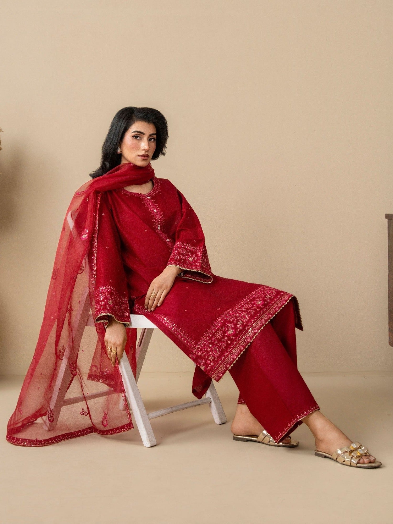 Red Stylish Collection Mahani Lawn Embroidered Stitched 3-Piece Suit-Leeah