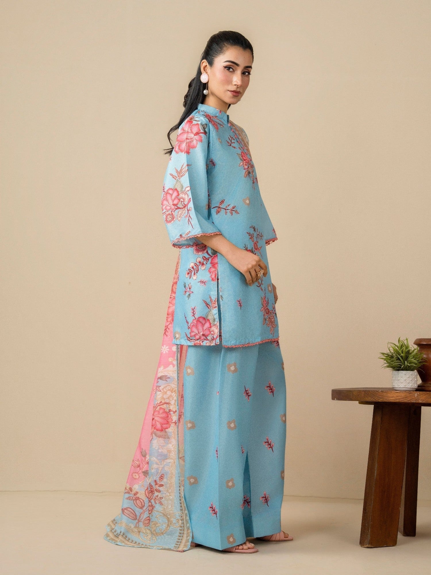 Blue Stylish Collection Vesper Lawn Printed Stitched 3-Piece Suit-Bareen