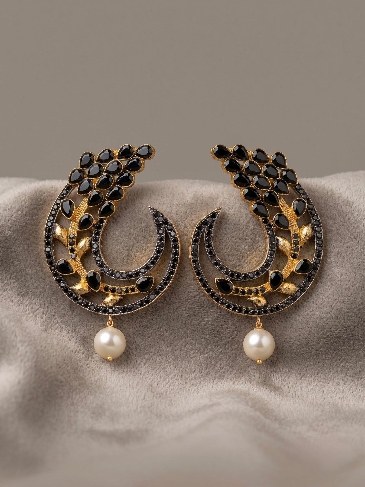  Gold and Black-Orya Jewellery Stud Earrings-Black E66