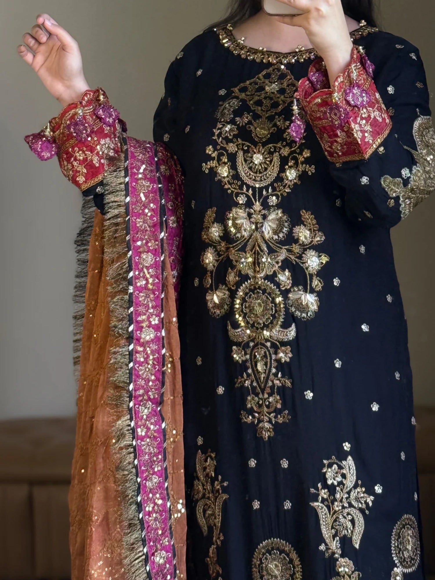 Black Sara Jahan Chiffon Embroidered Stitched 4-Piece Suit-SJ-1019