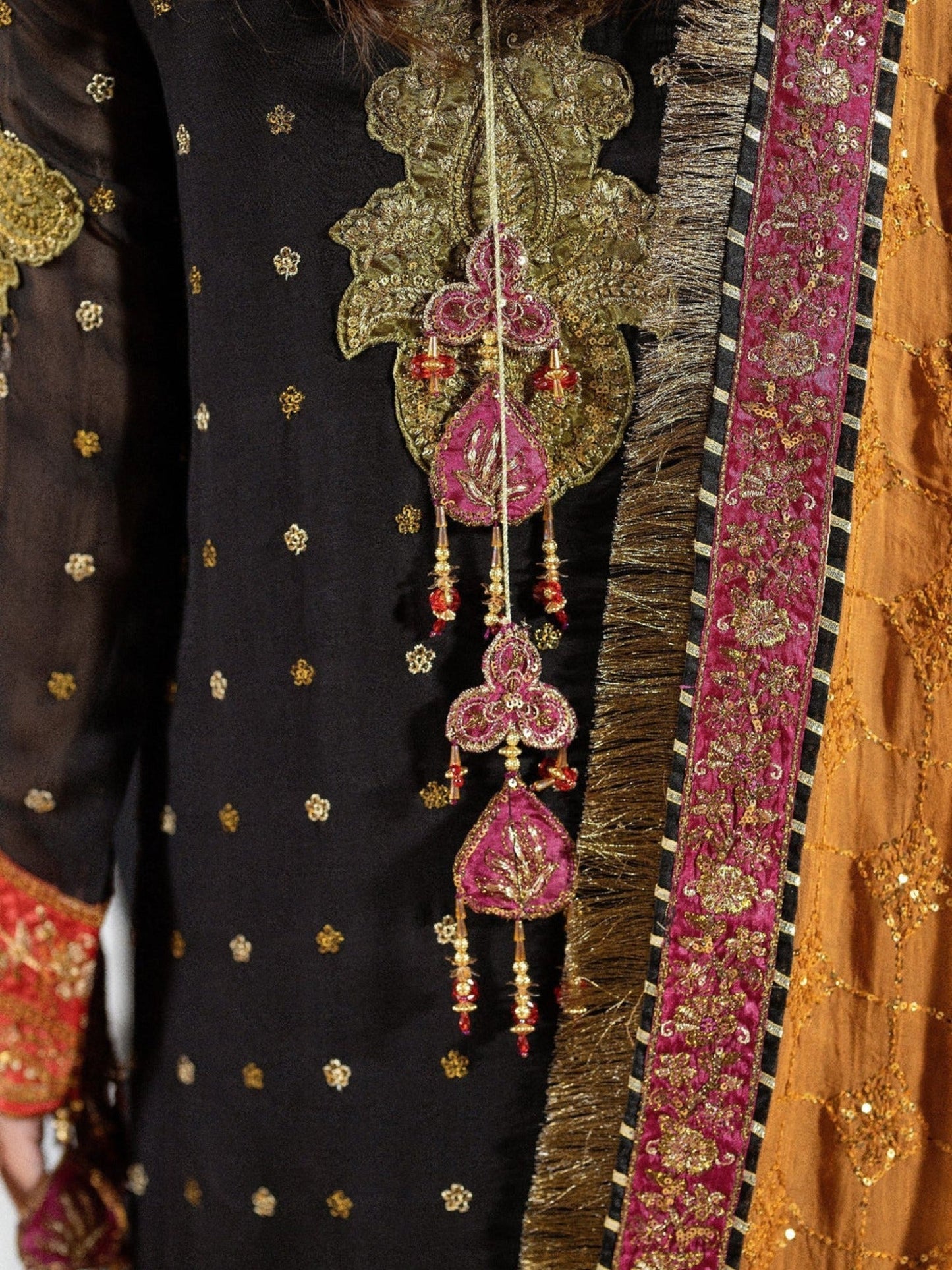 Black Sara Jahan Chiffon Embroidered Stitched 4-Piece Suit-SJ-1019