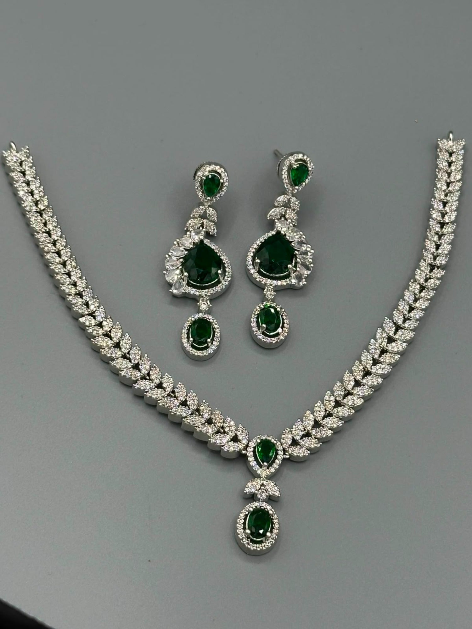 H&A Jewellery One Carat Silver Rhodium Plated Jewellery Set 